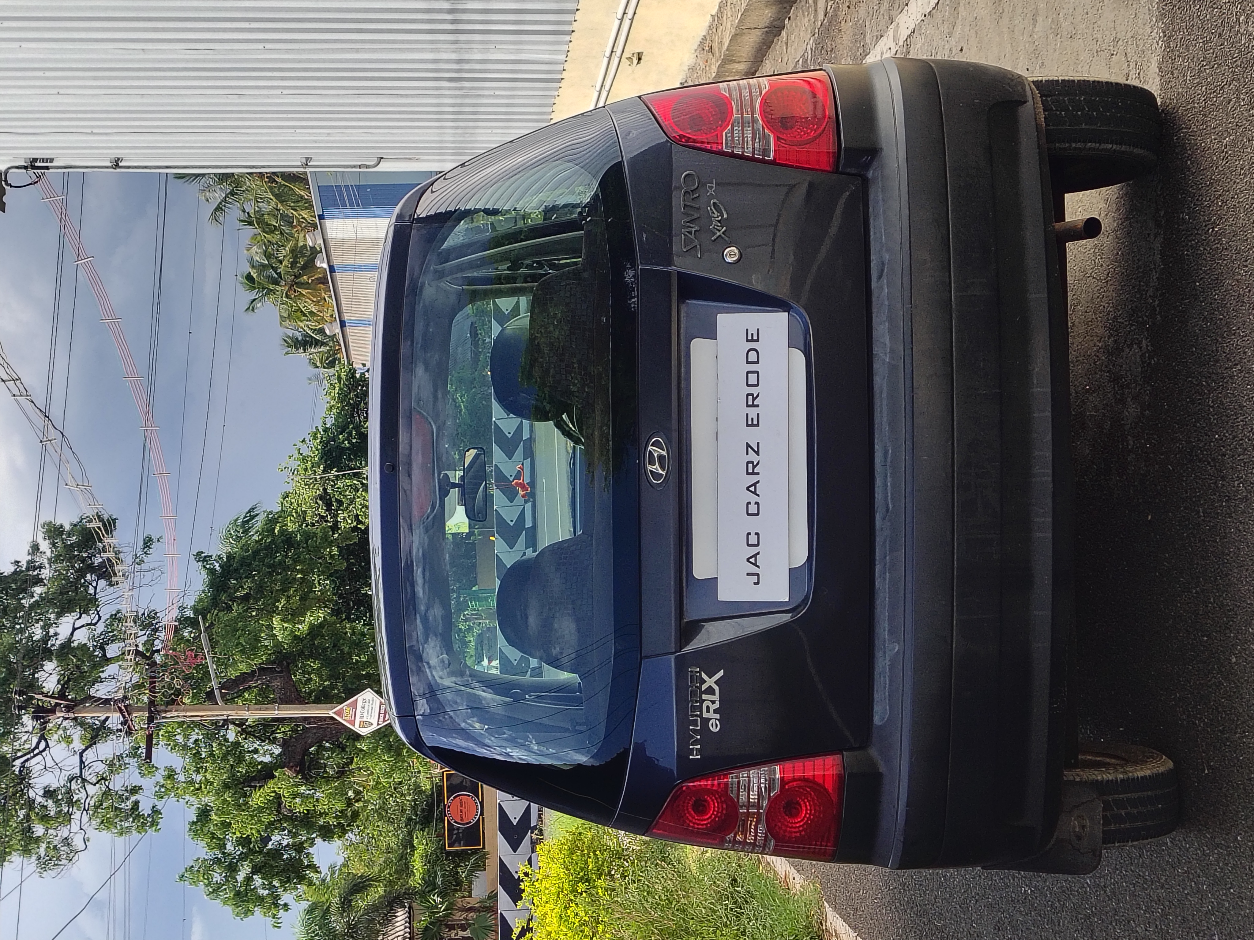 Hyundai Santro - Image 10