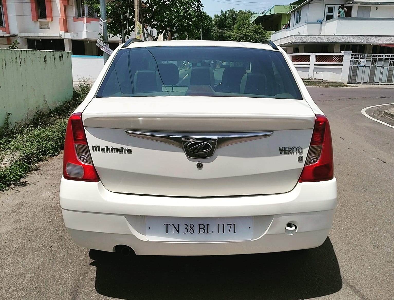 Mahindra Verito - Image 7