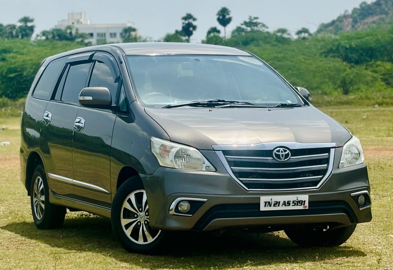 Toyota Innova - Image 10