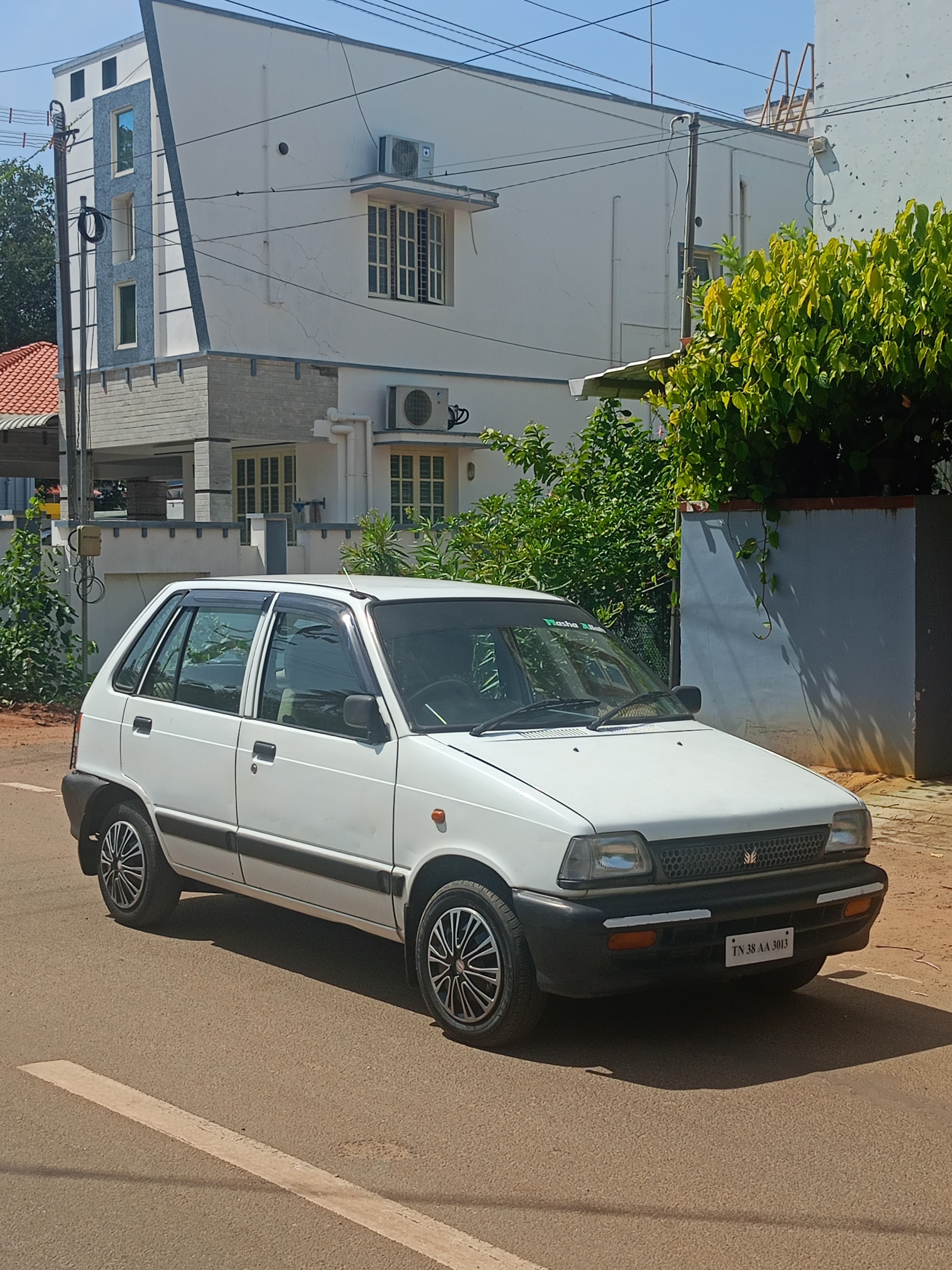 Maruti Suzuki 800 - Image 7