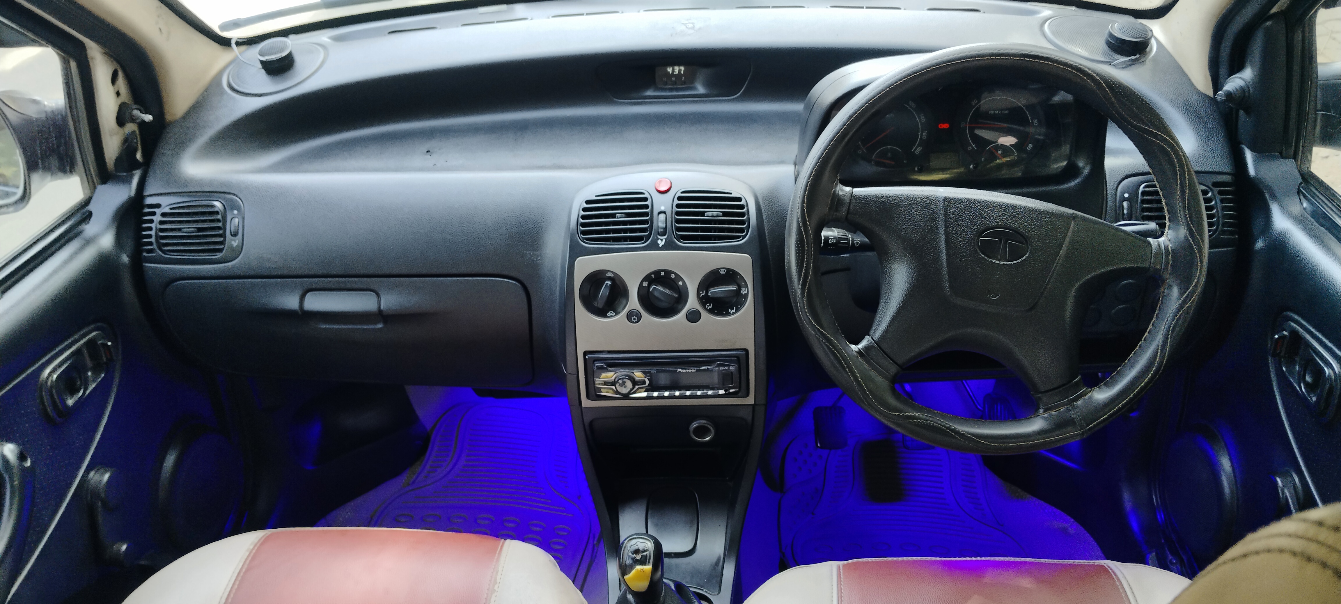 Tata Indica - Image 4