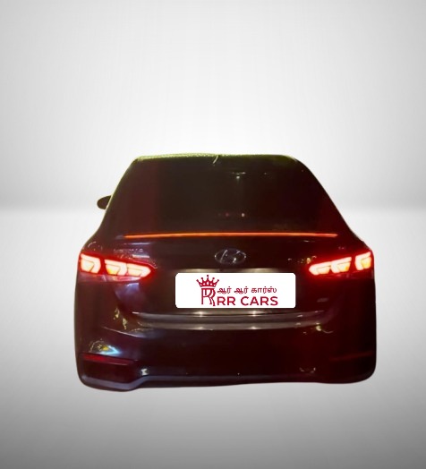 Hyundai Verna - Image 4