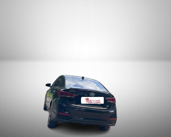 Hyundai Verna - Image 5