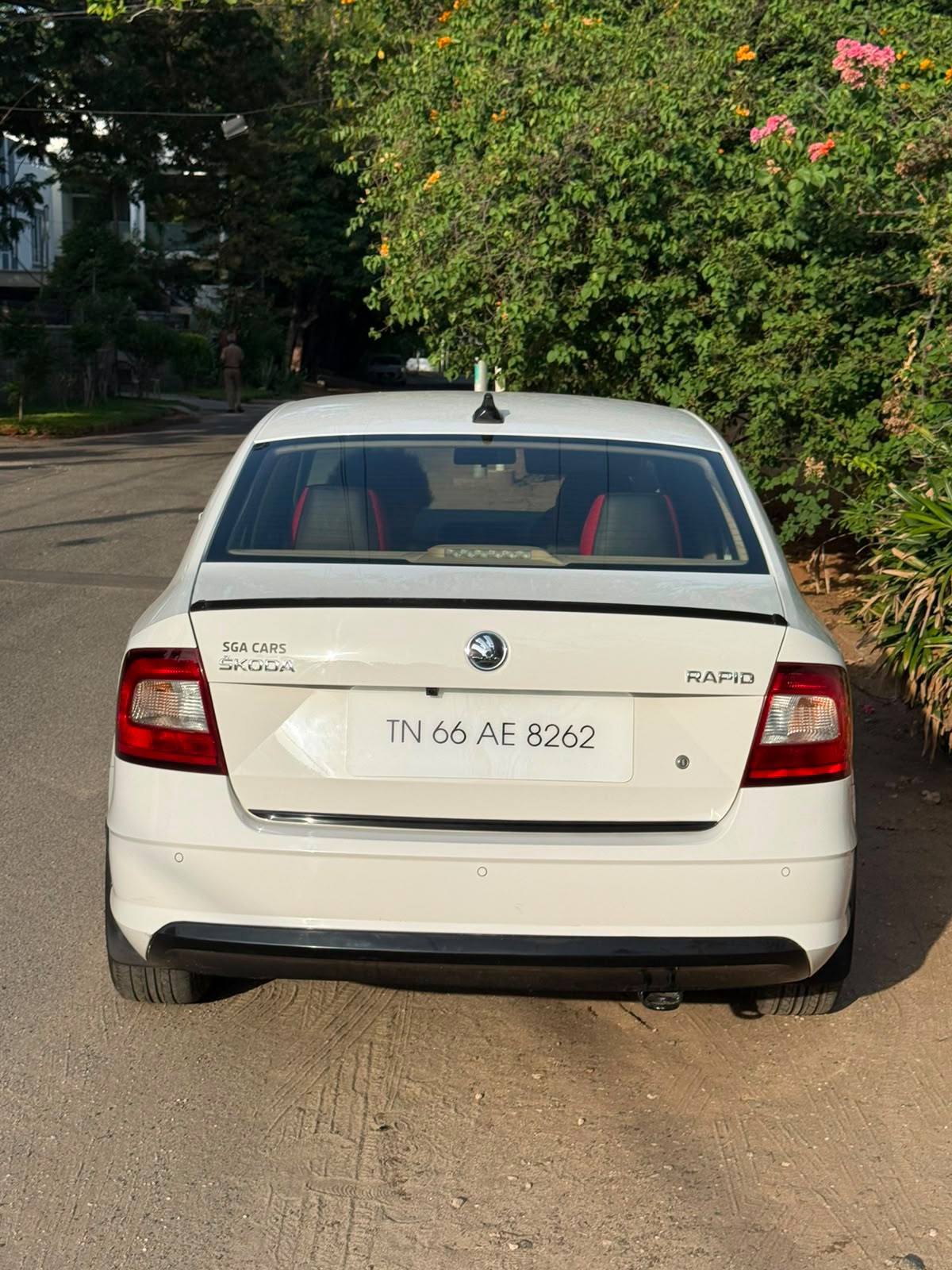 Skoda Rapid - Image 9