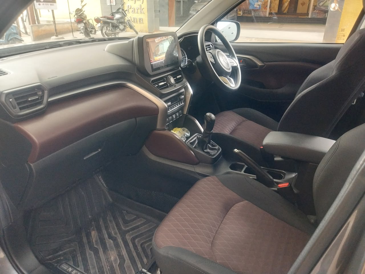 Maruti Suzuki Grand vitara - Image 5