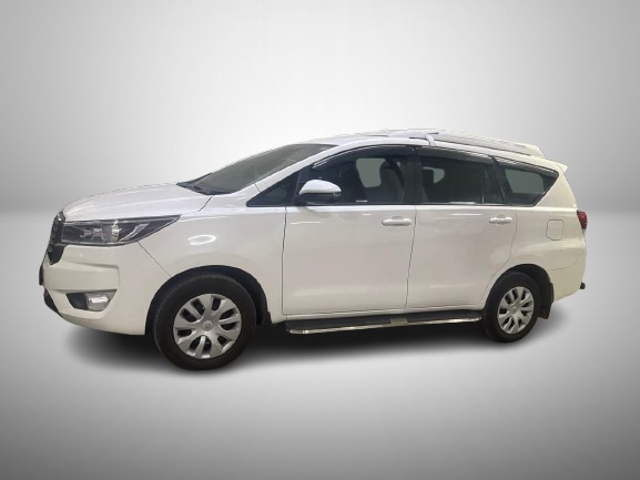 Toyota Innova Crysta - Image 5