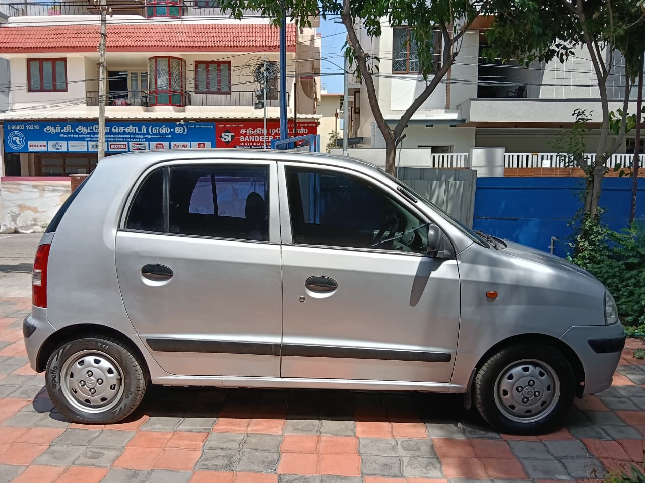 Hyundai Santro Xing - Image 7