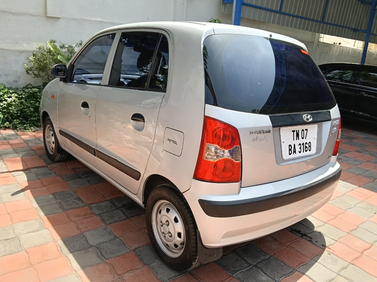Hyundai Santro Xing - Image 8