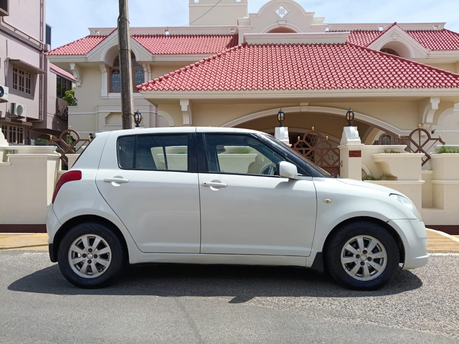 Maruti Suzuki Swift - Image 6