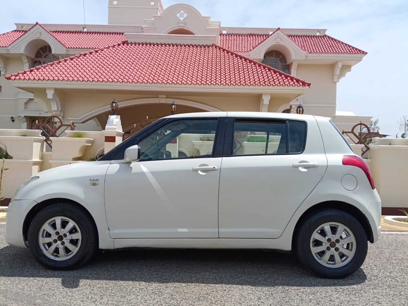 Maruti Suzuki Swift - Image 7