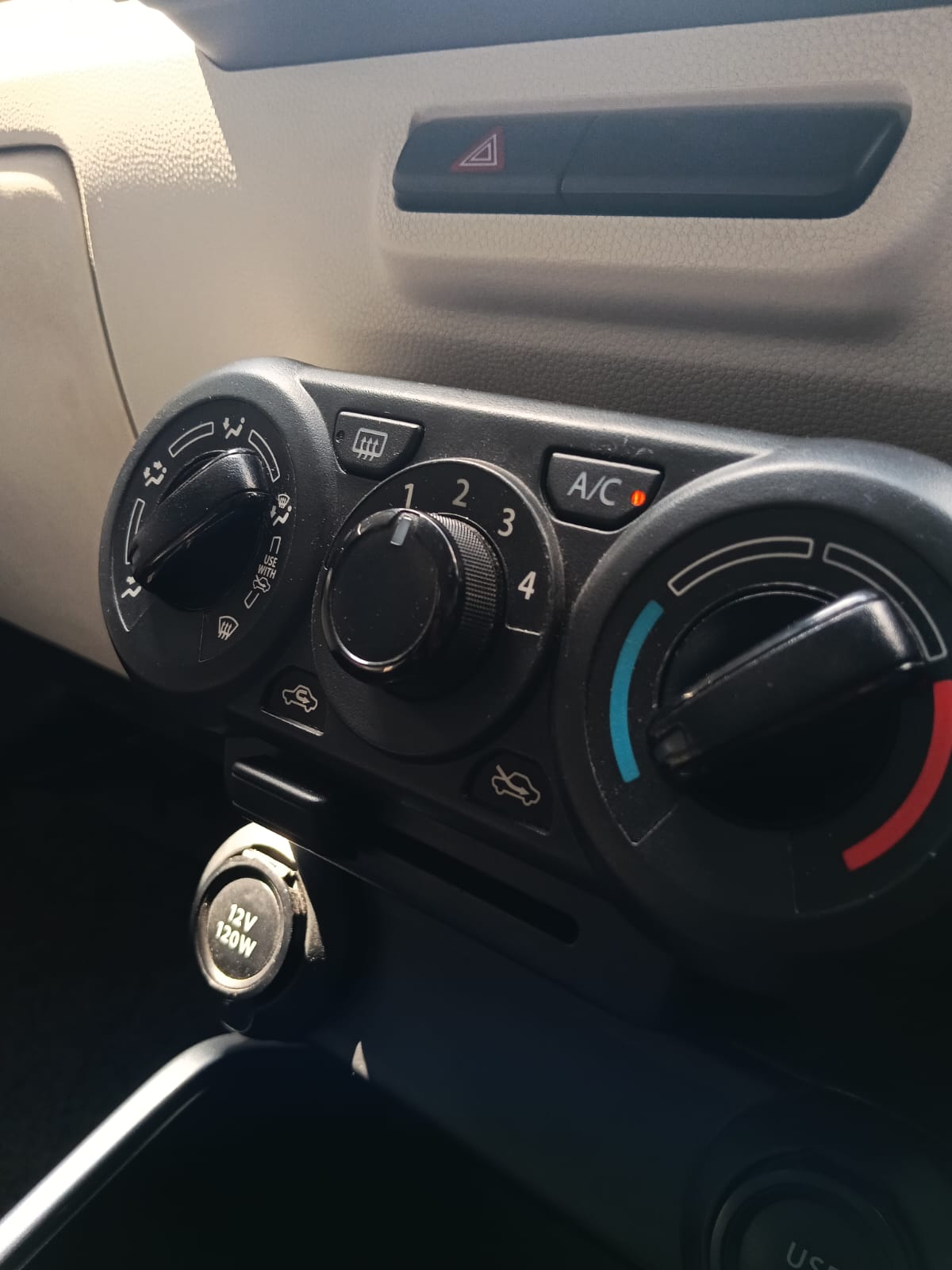 Maruti Suzuki Ignis - Image 2