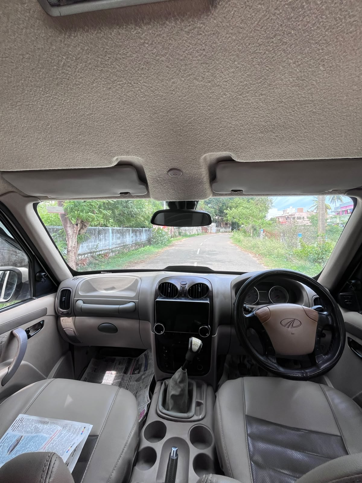 Mahindra Scorpio - Image 2