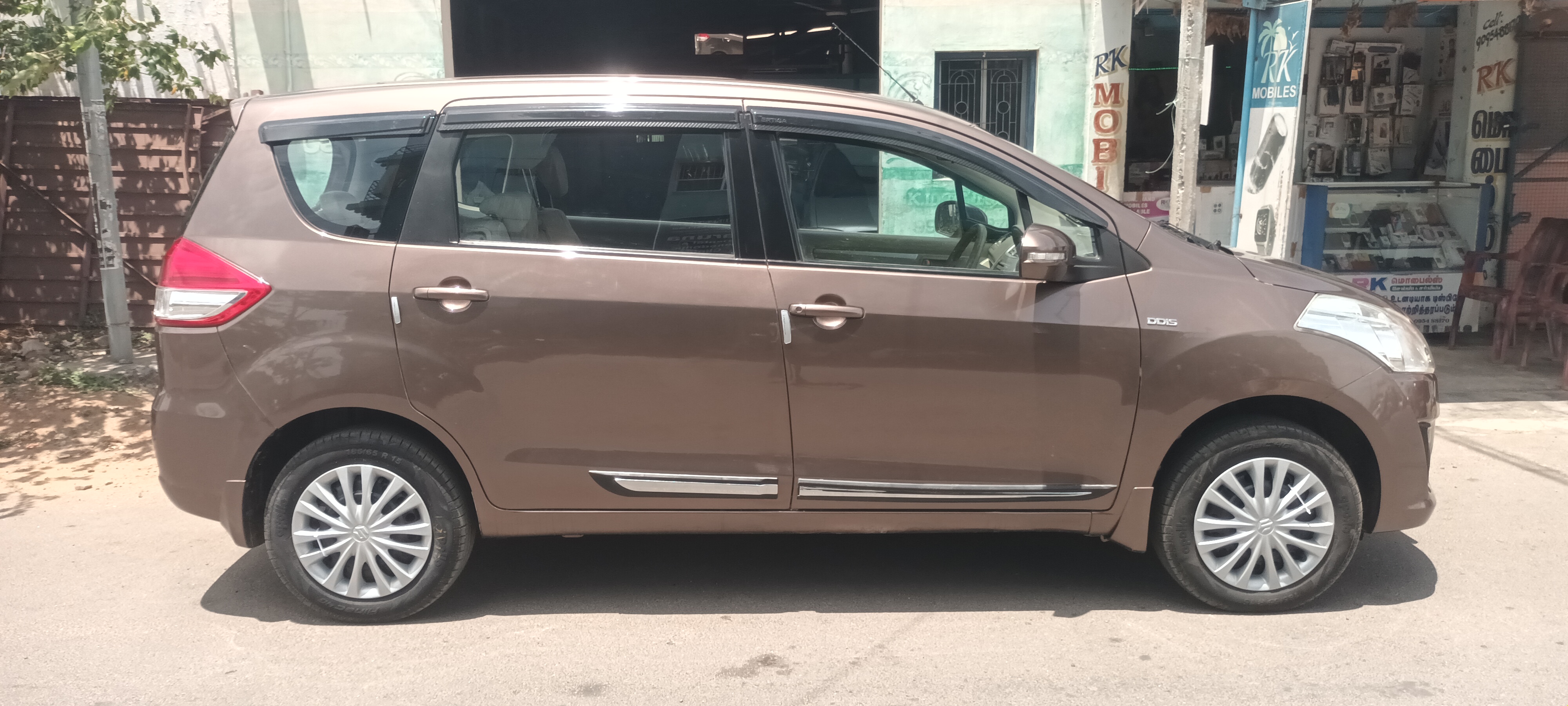 Maruti Suzuki Ertiga - Image 2