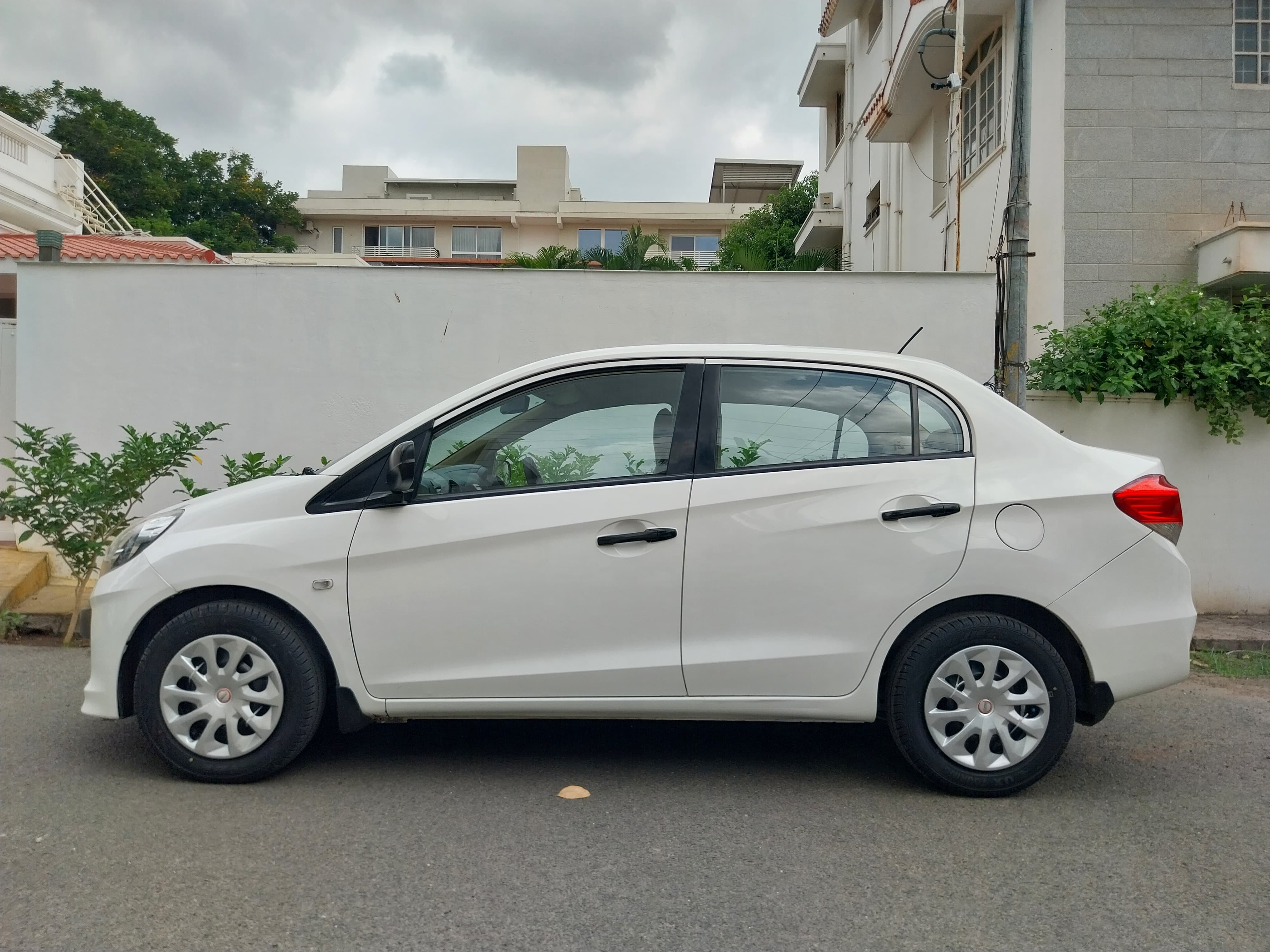 Honda Amaze - Image 3