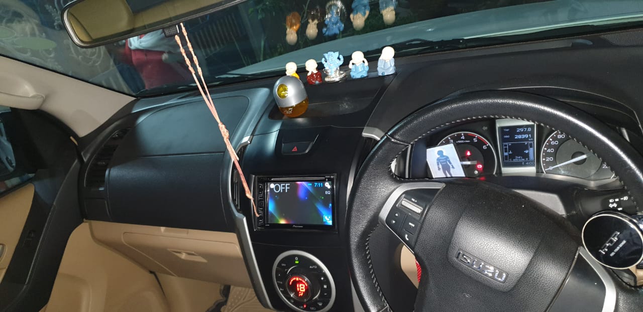Isuzu D-MAX V-Cross - Image 6