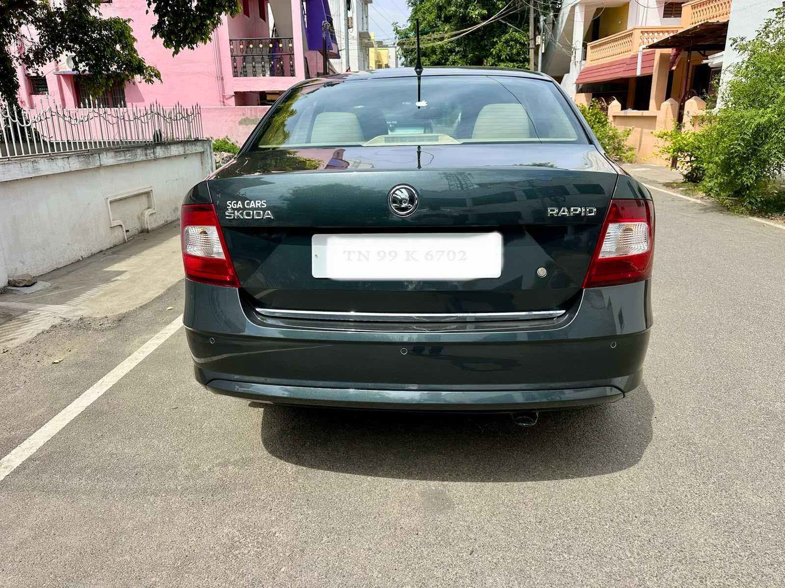 Skoda Rapid - Image 7