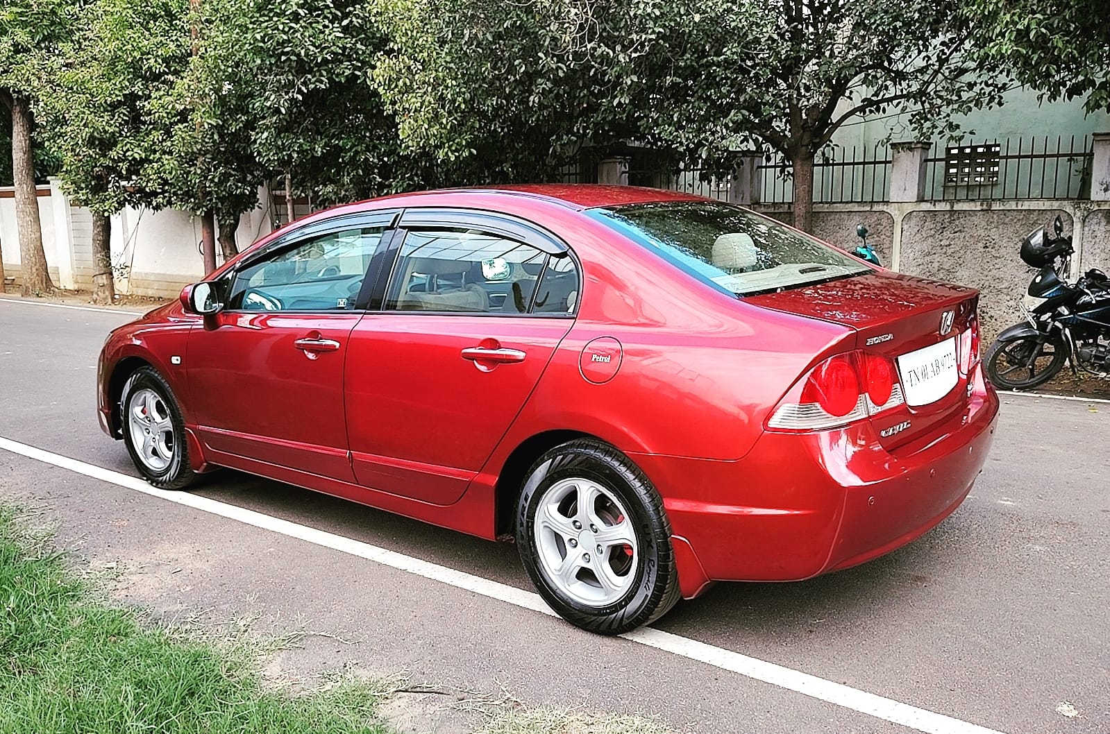 Honda Civic - Image 5