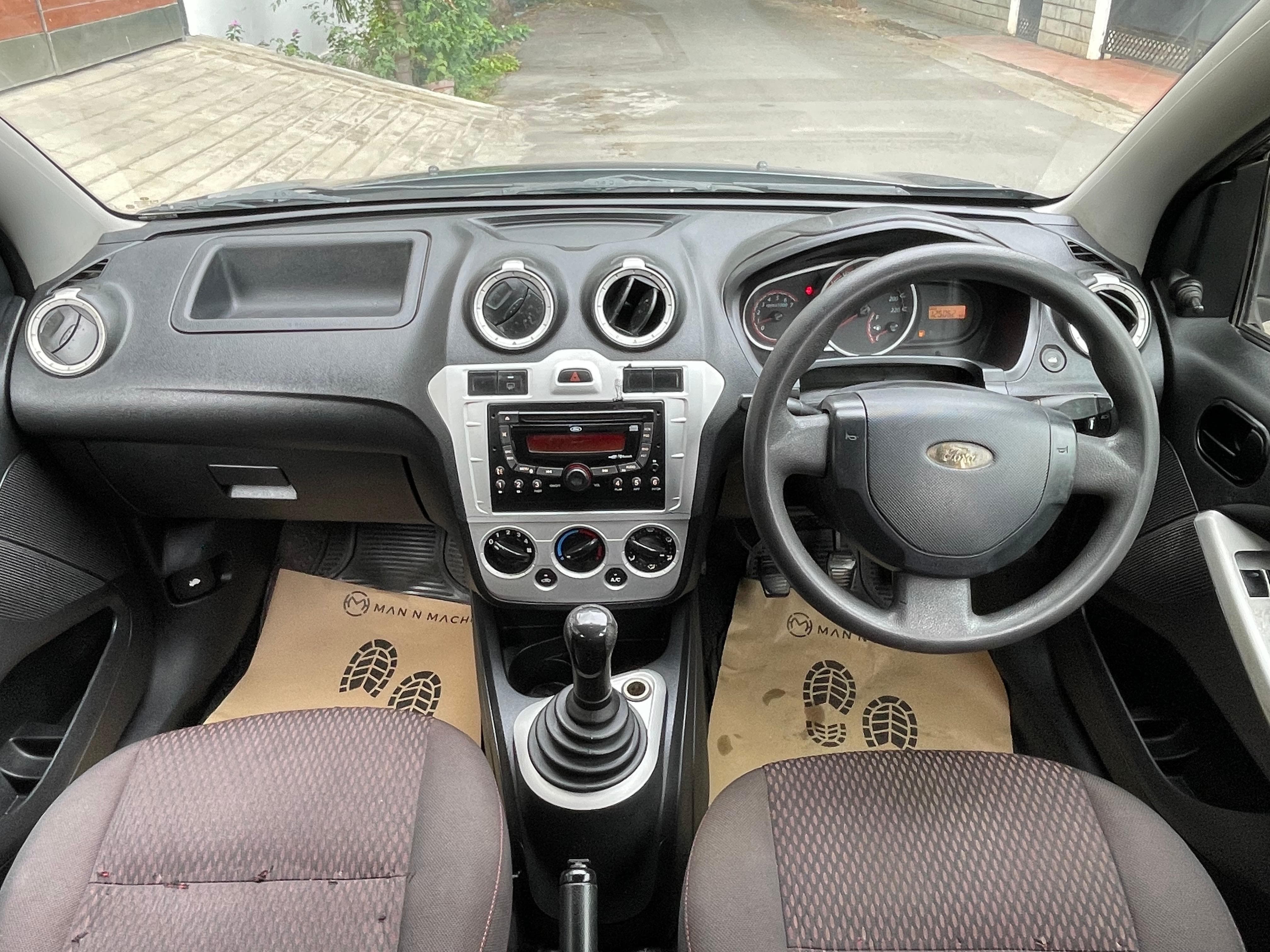 Ford Figo - Image 6
