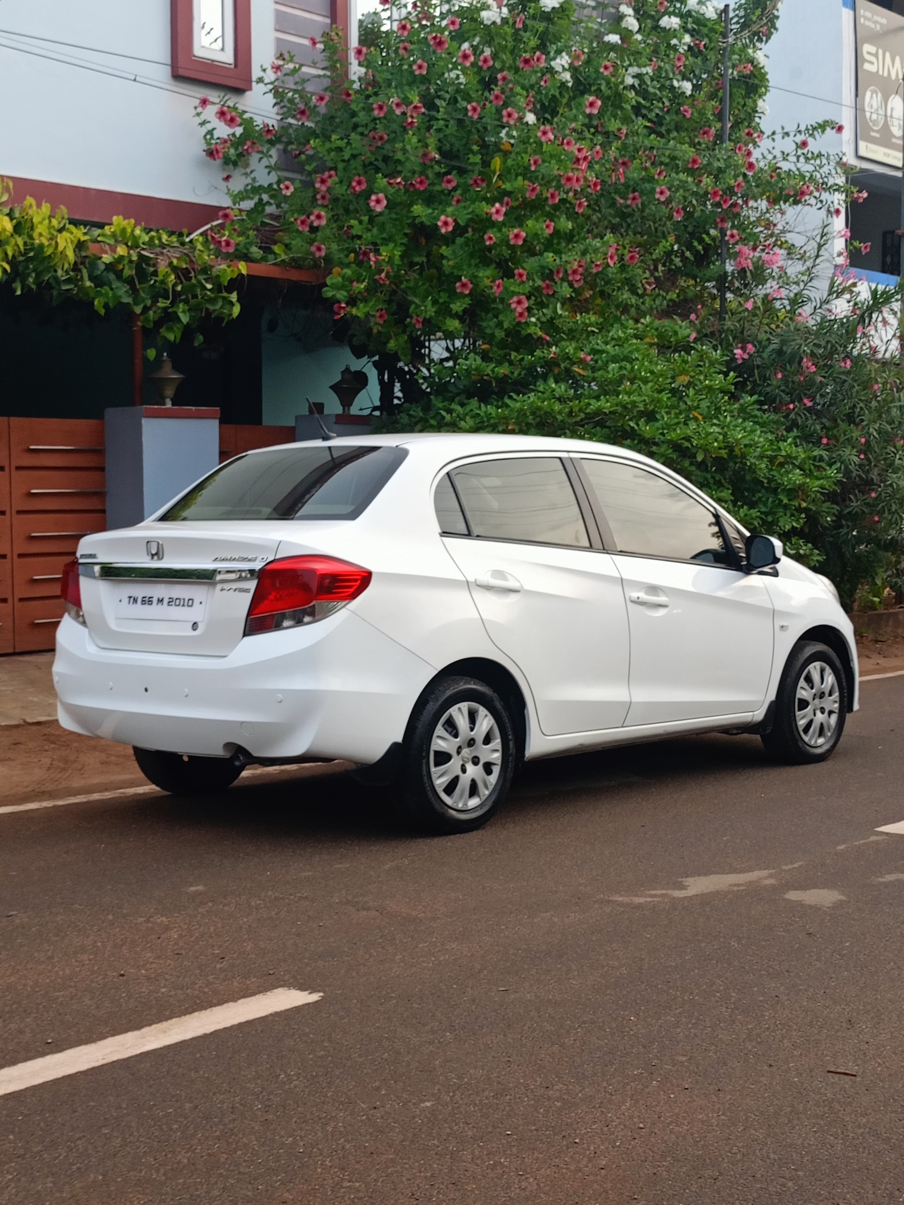 Honda Amaze - Image 11