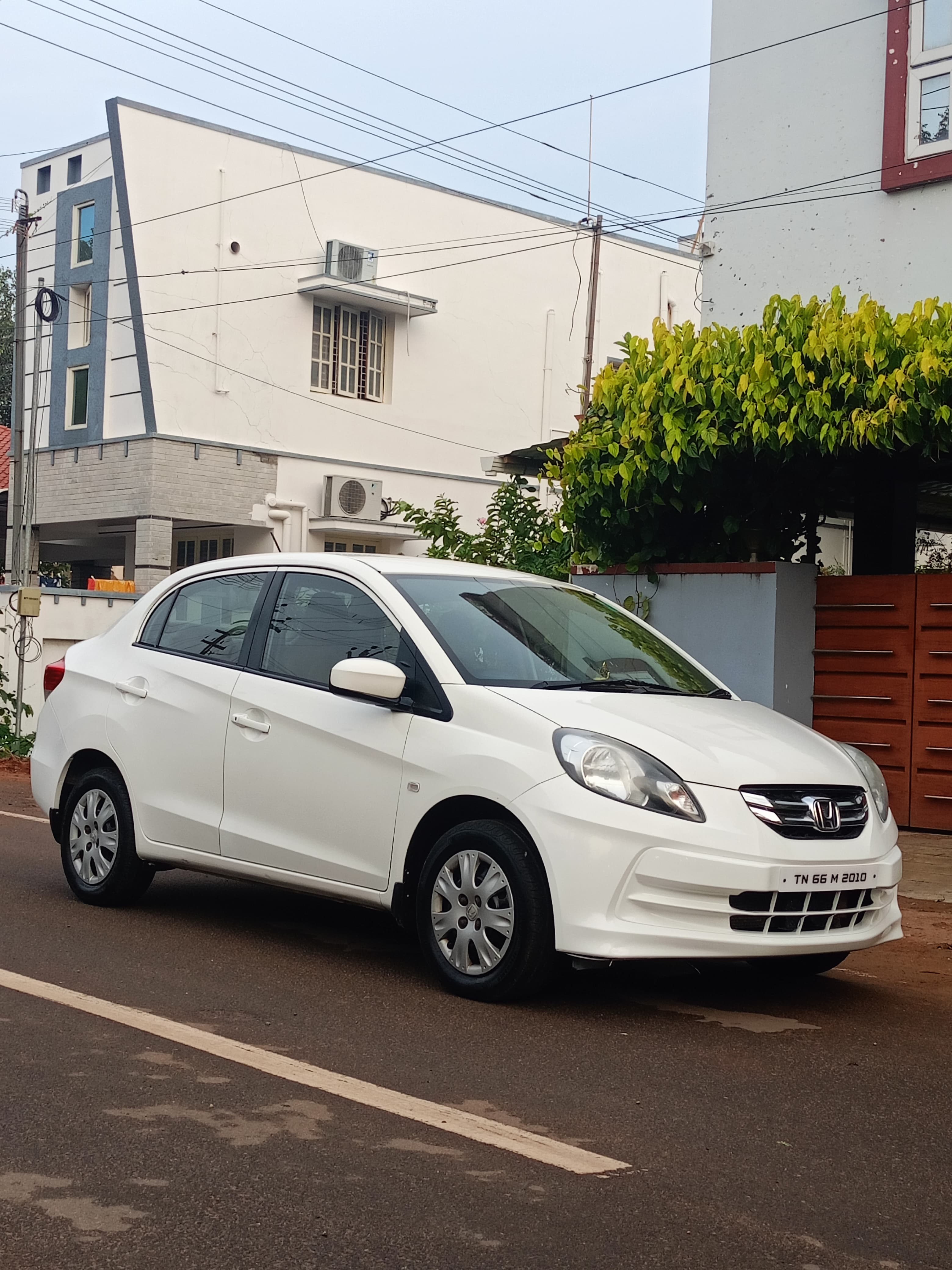 Honda Amaze - Image 9