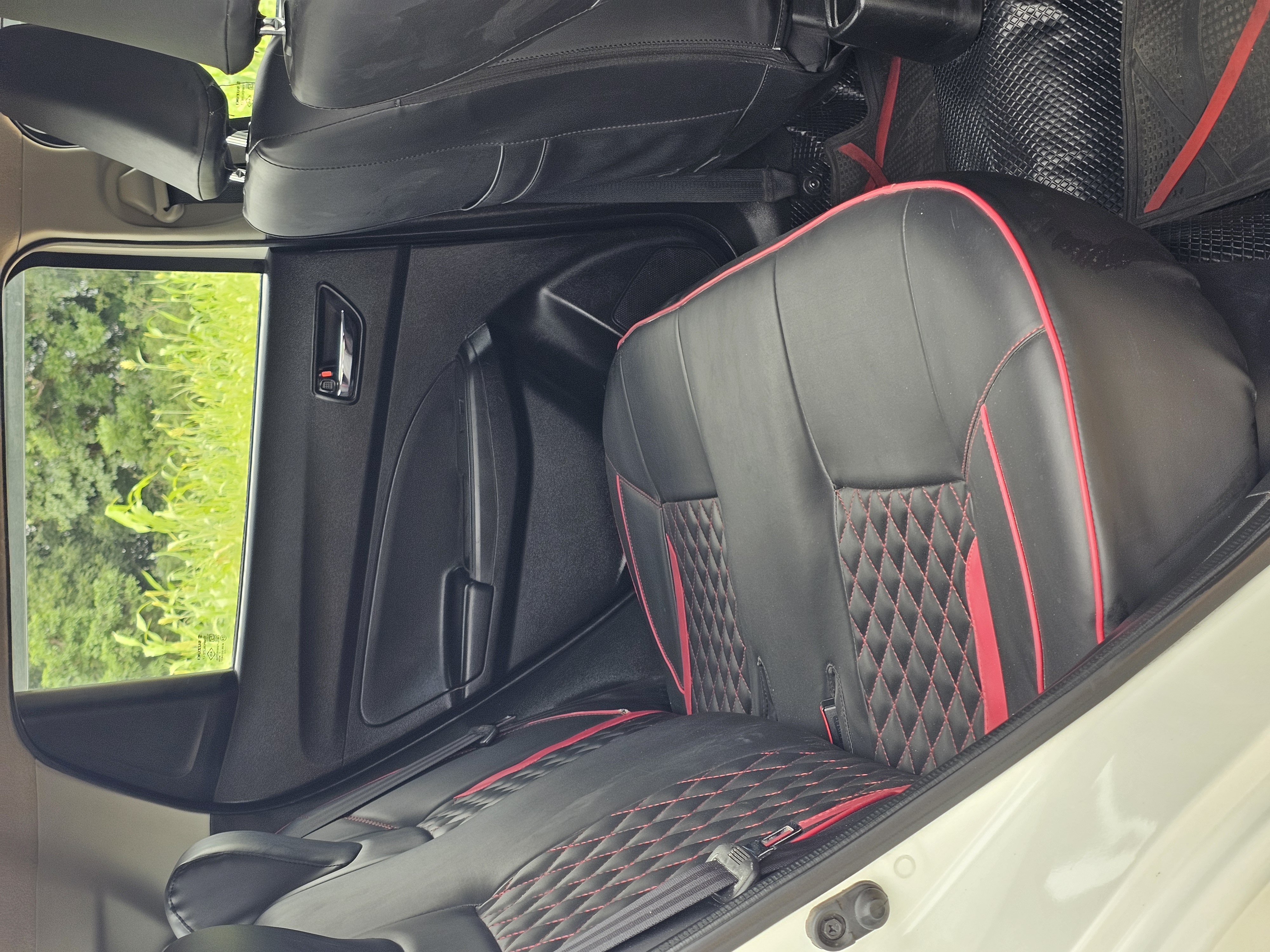 Maruti Suzuki Swift - Image 10
