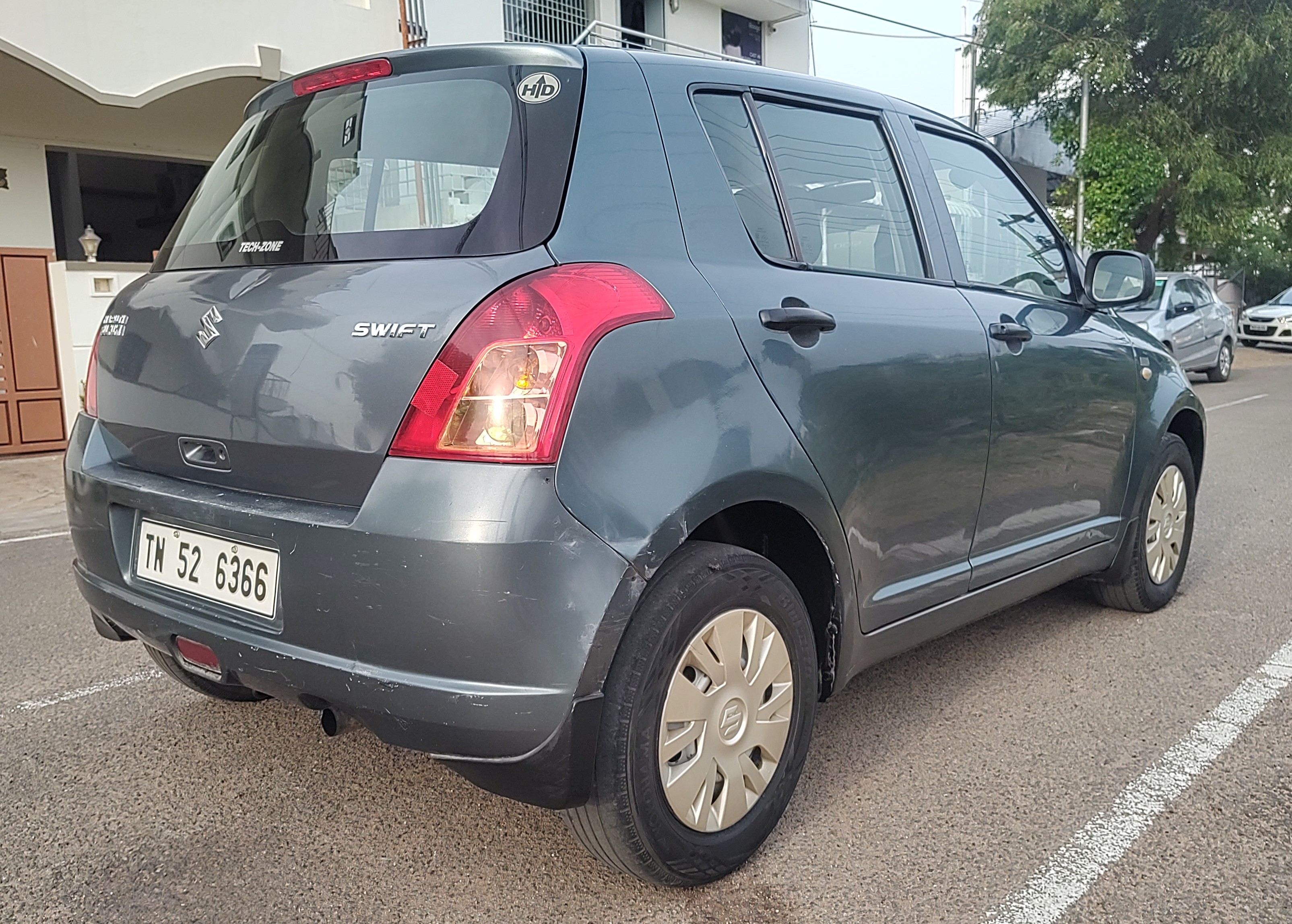Maruti Suzuki Swift - Image 3