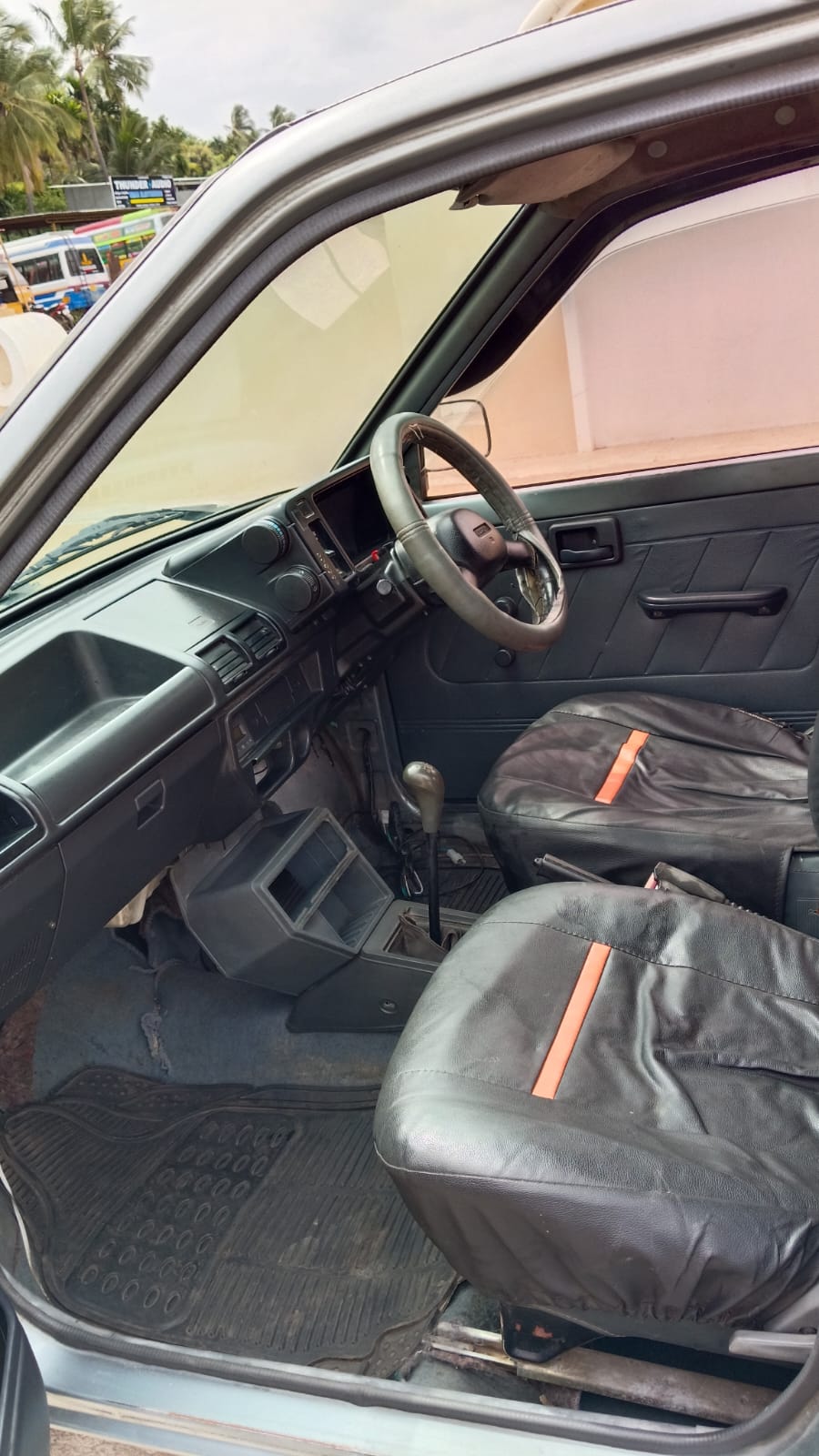Maruti Suzuki 800 - Image 6