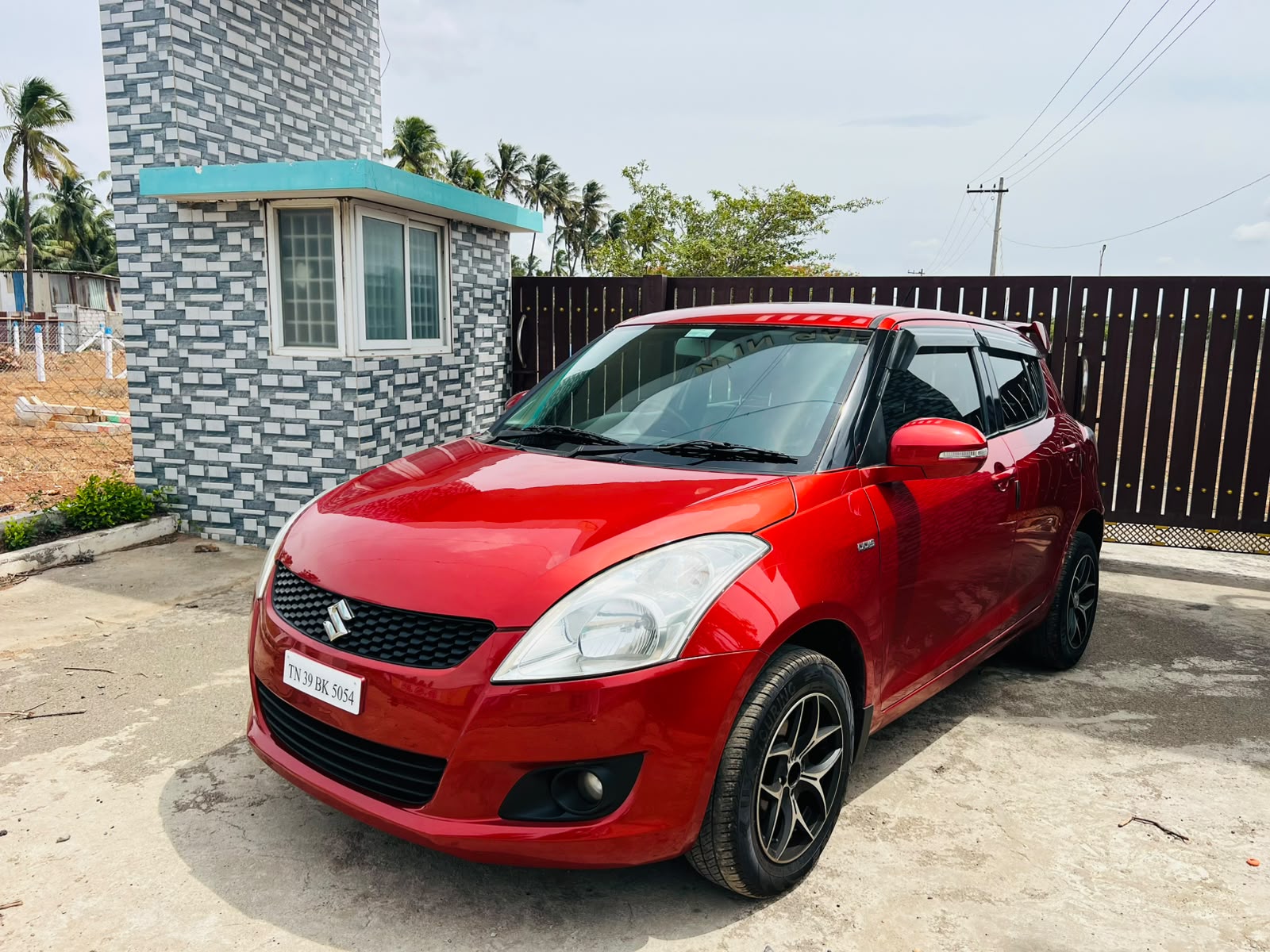 Maruti Suzuki Swift - Image 3