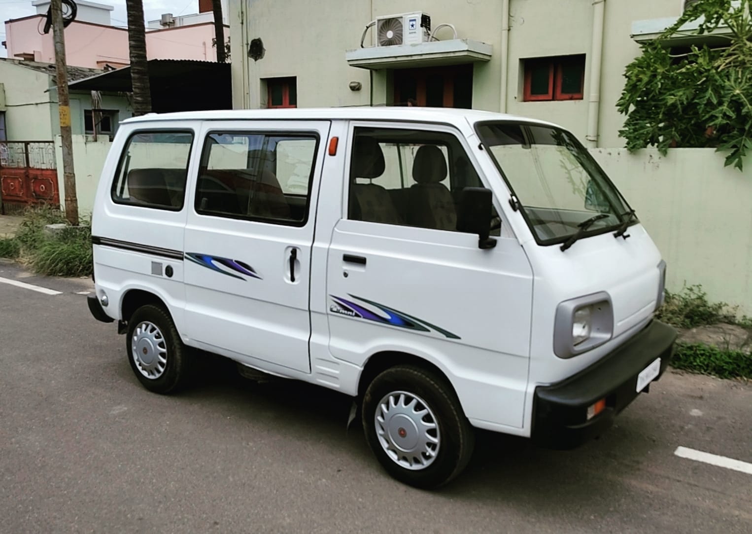 Maruti Suzuki Omni - Image 5