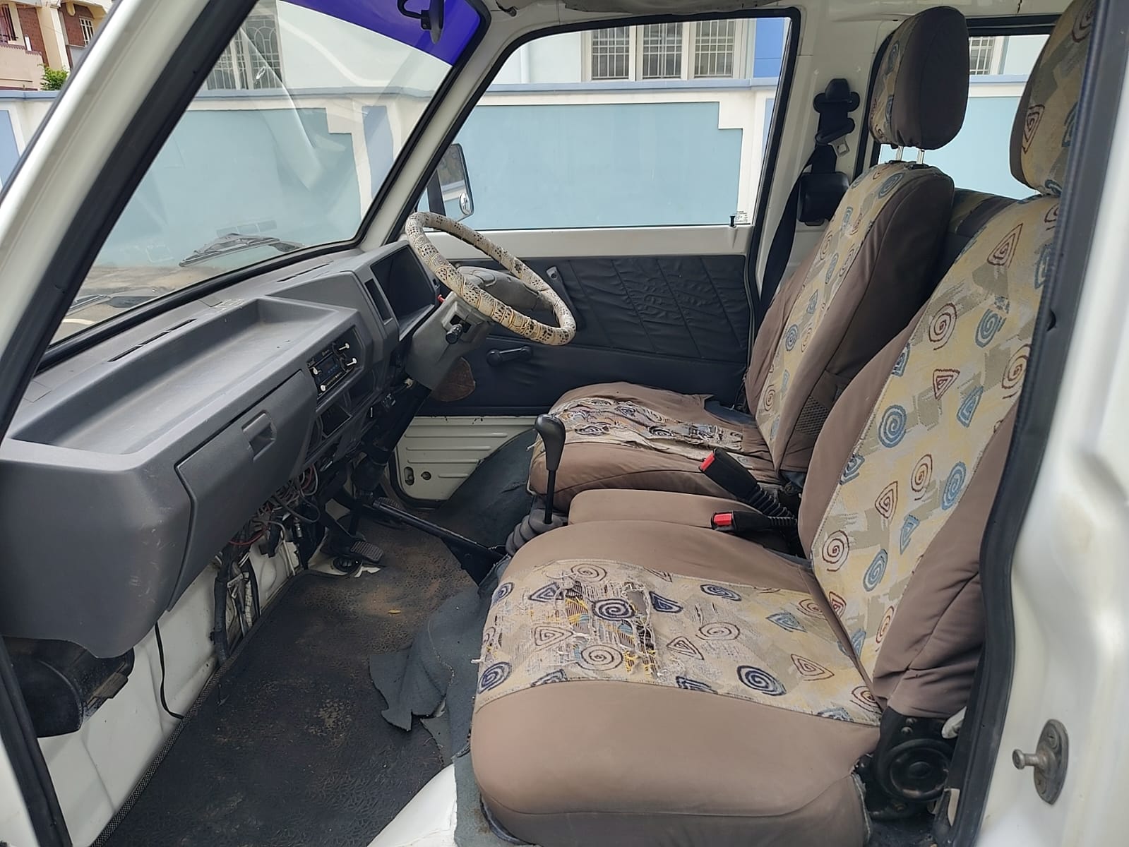 Maruti Suzuki Omni - Image 6
