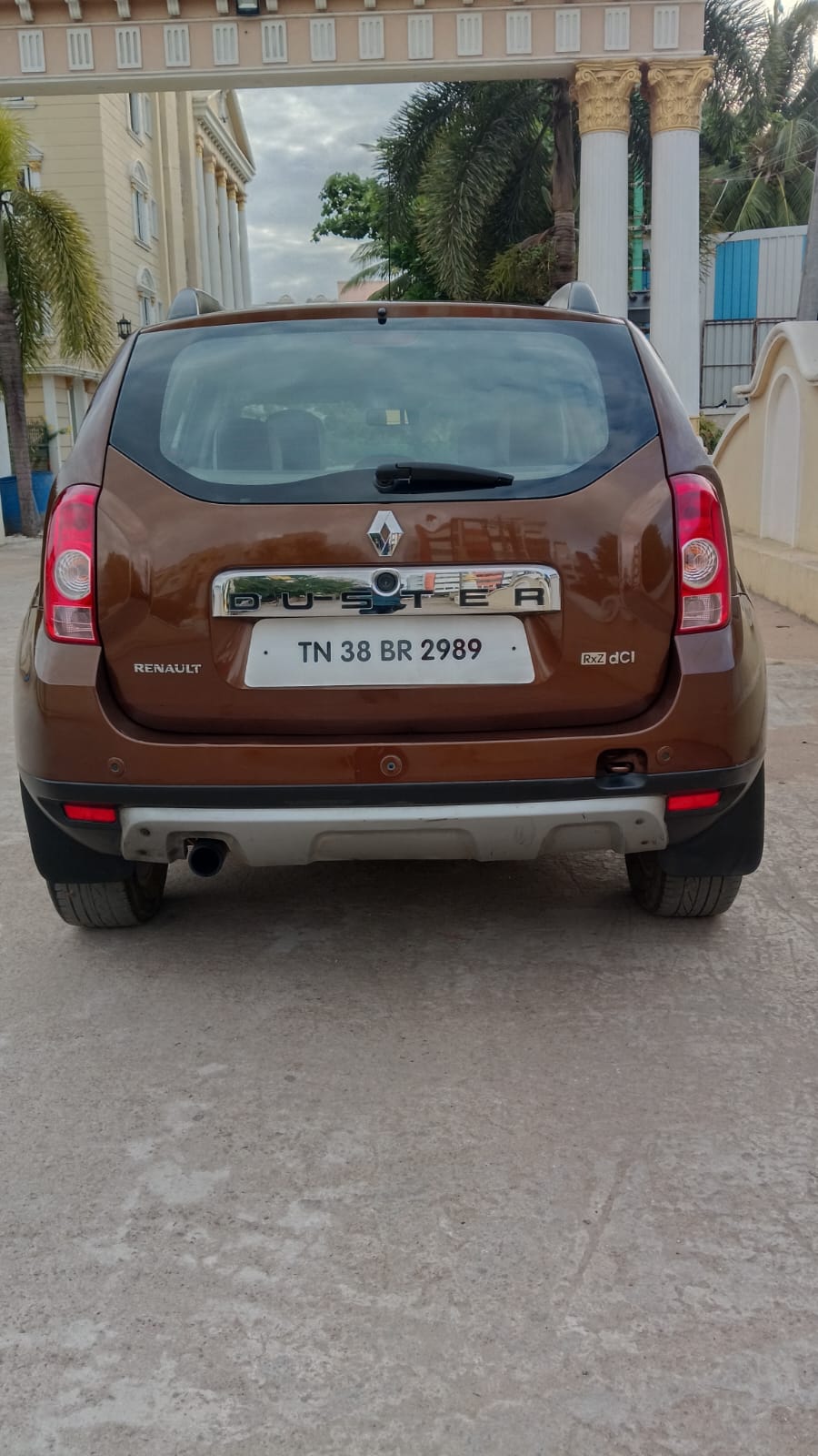 Renault Duster - Image 2