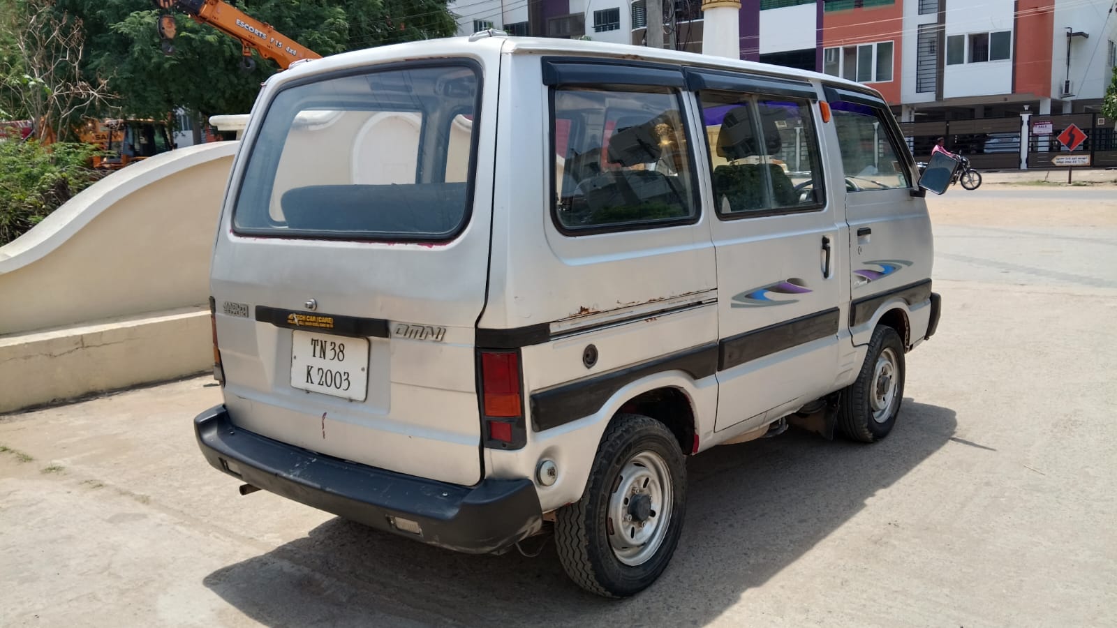 Maruti Suzuki Omni - Image 5