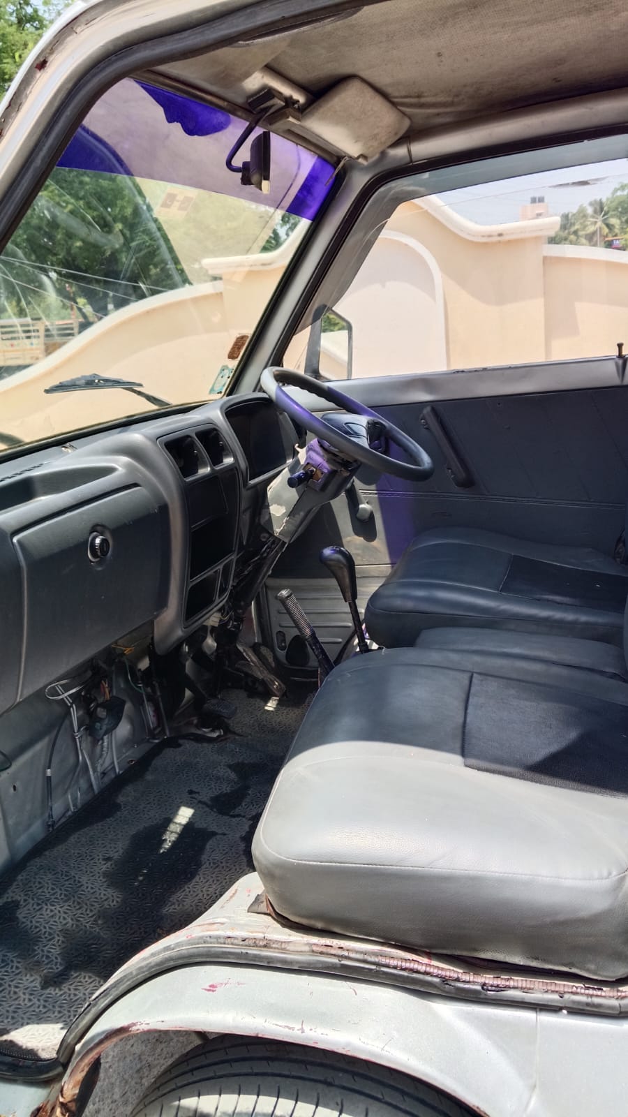 Maruti Suzuki Omni - Image 7