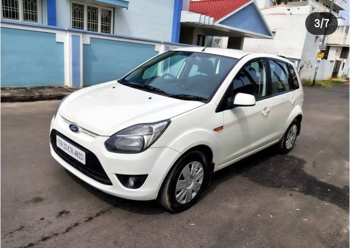 Ford Figo - Image 4