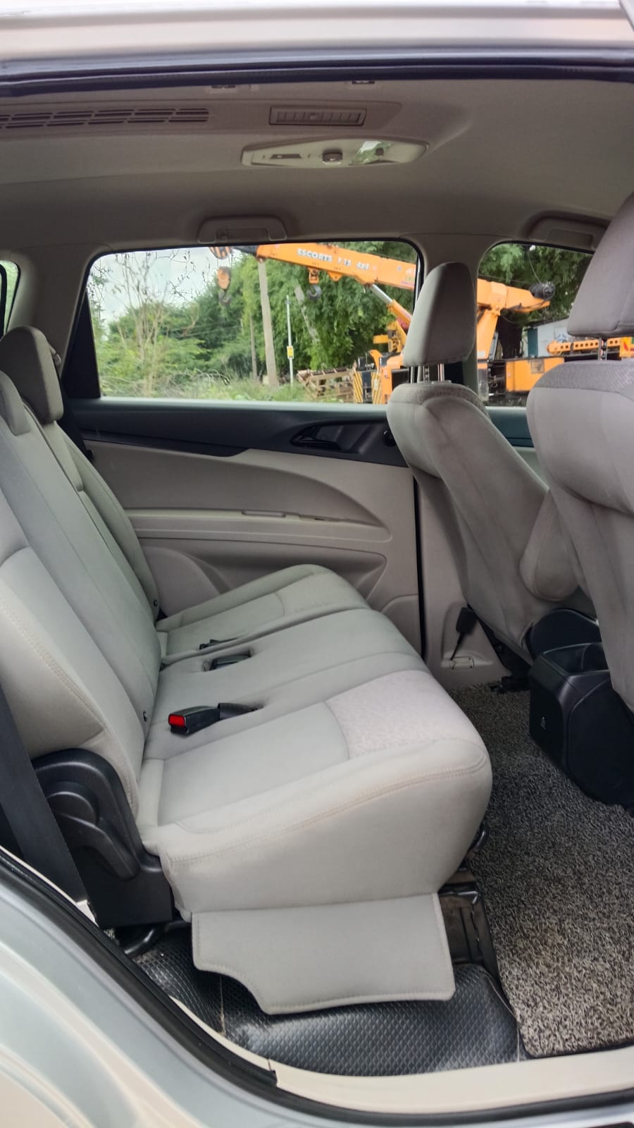 Mahindra Marazzo