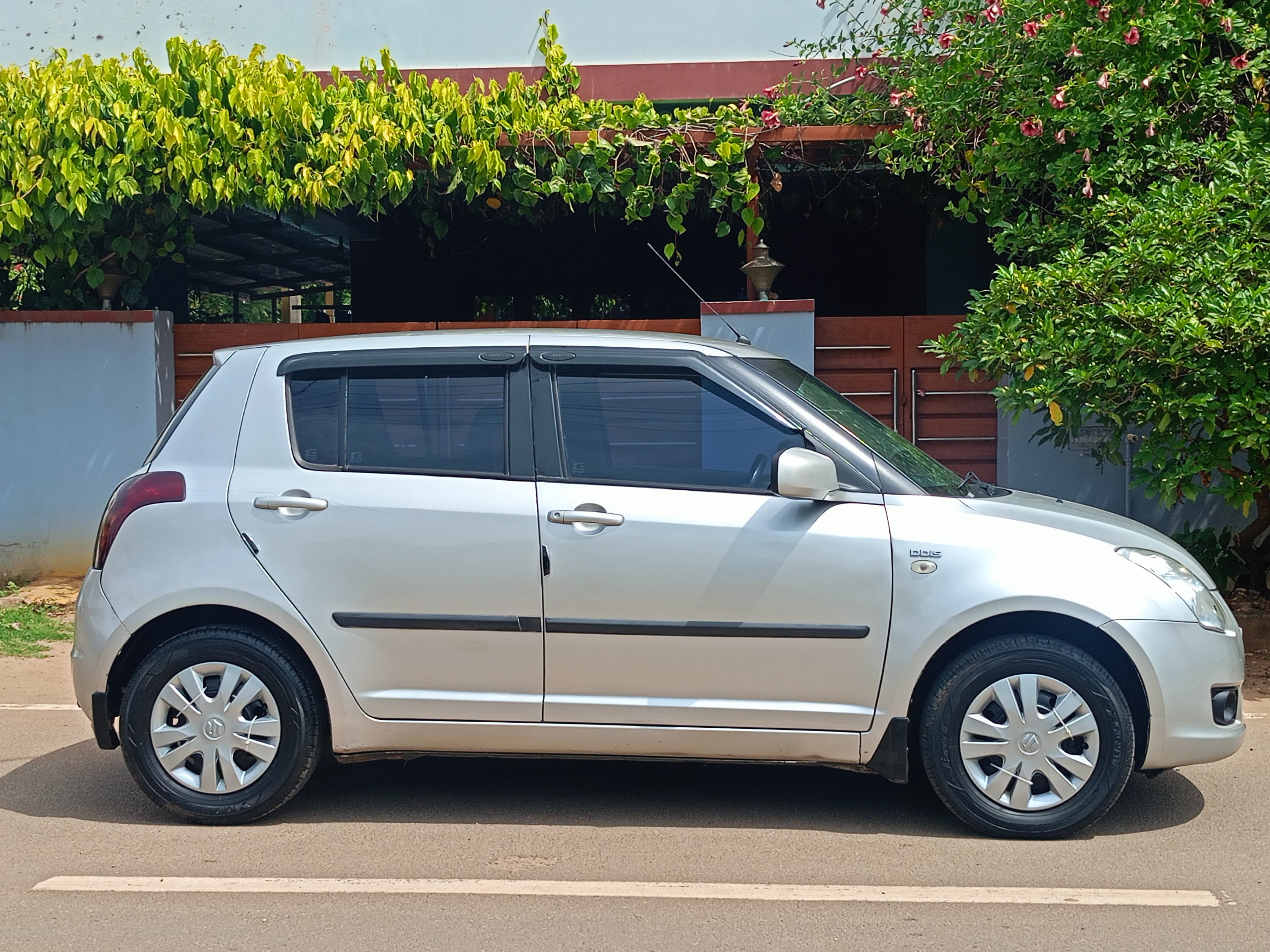 Maruti Suzuki Swift - Image 4