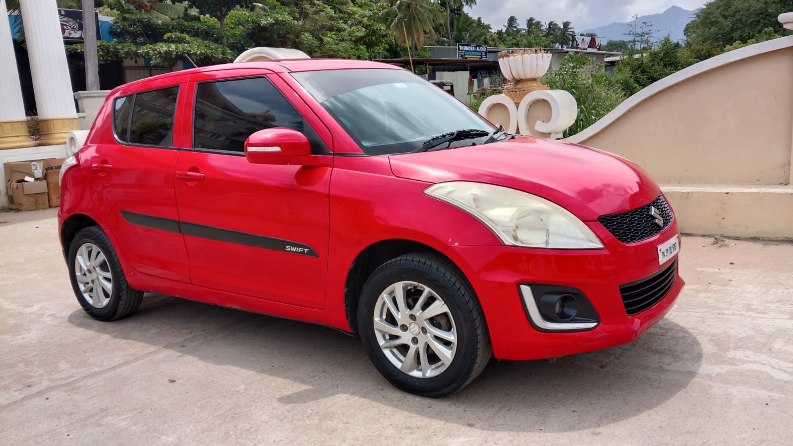 Maruti Suzuki Swift - Image 3