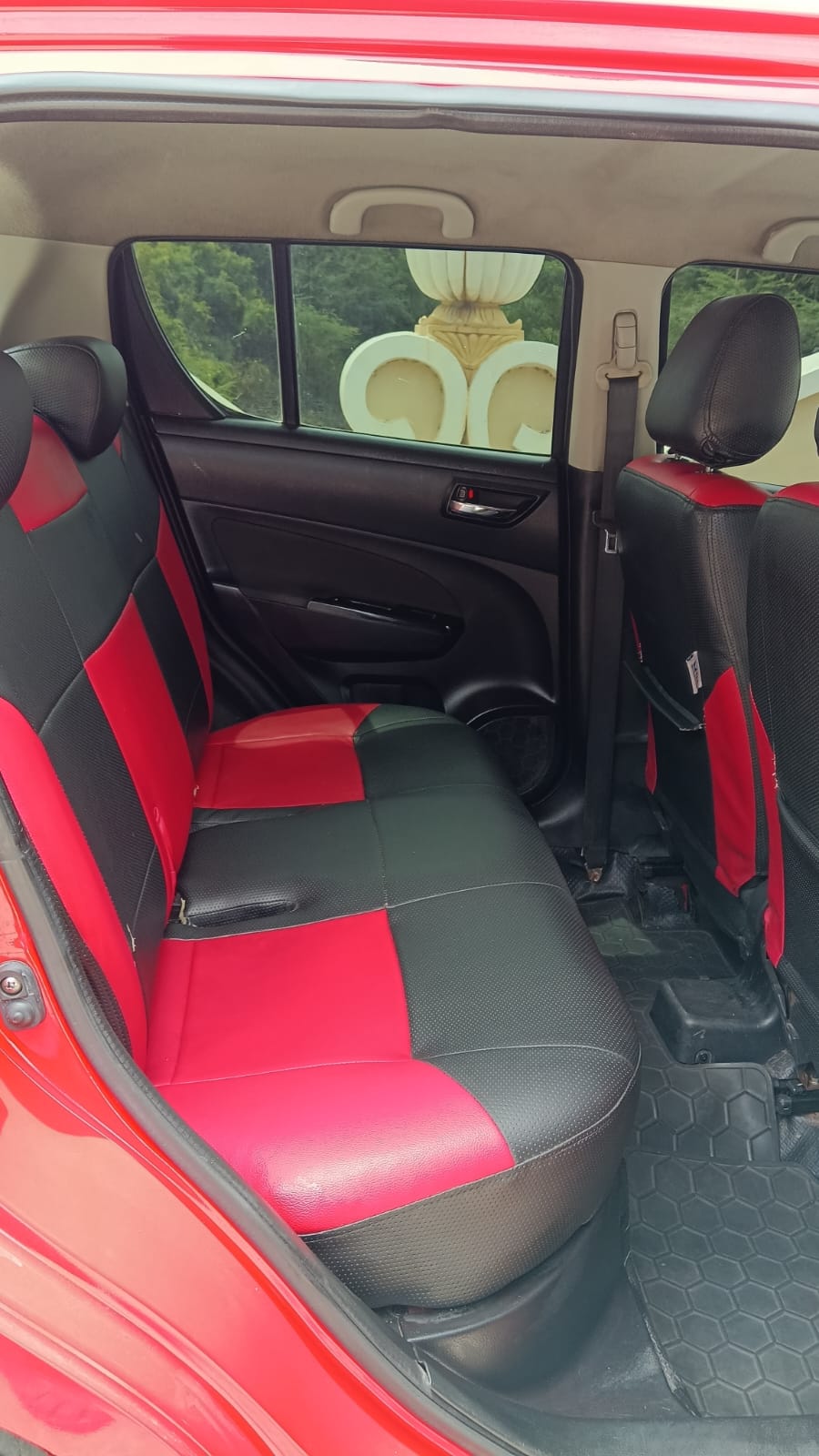 Maruti Suzuki Swift - Image 9