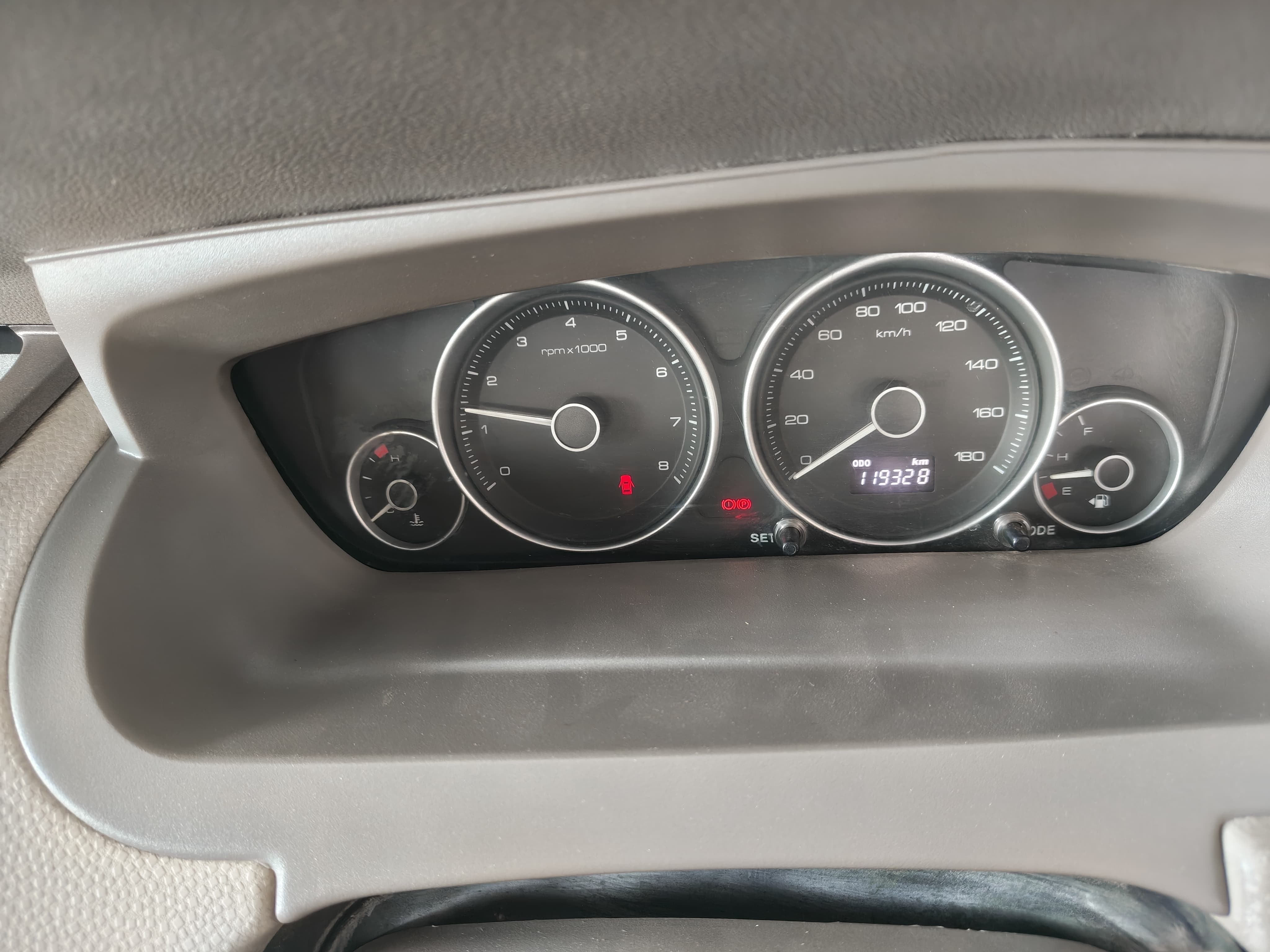 Tata Manza - Image 4