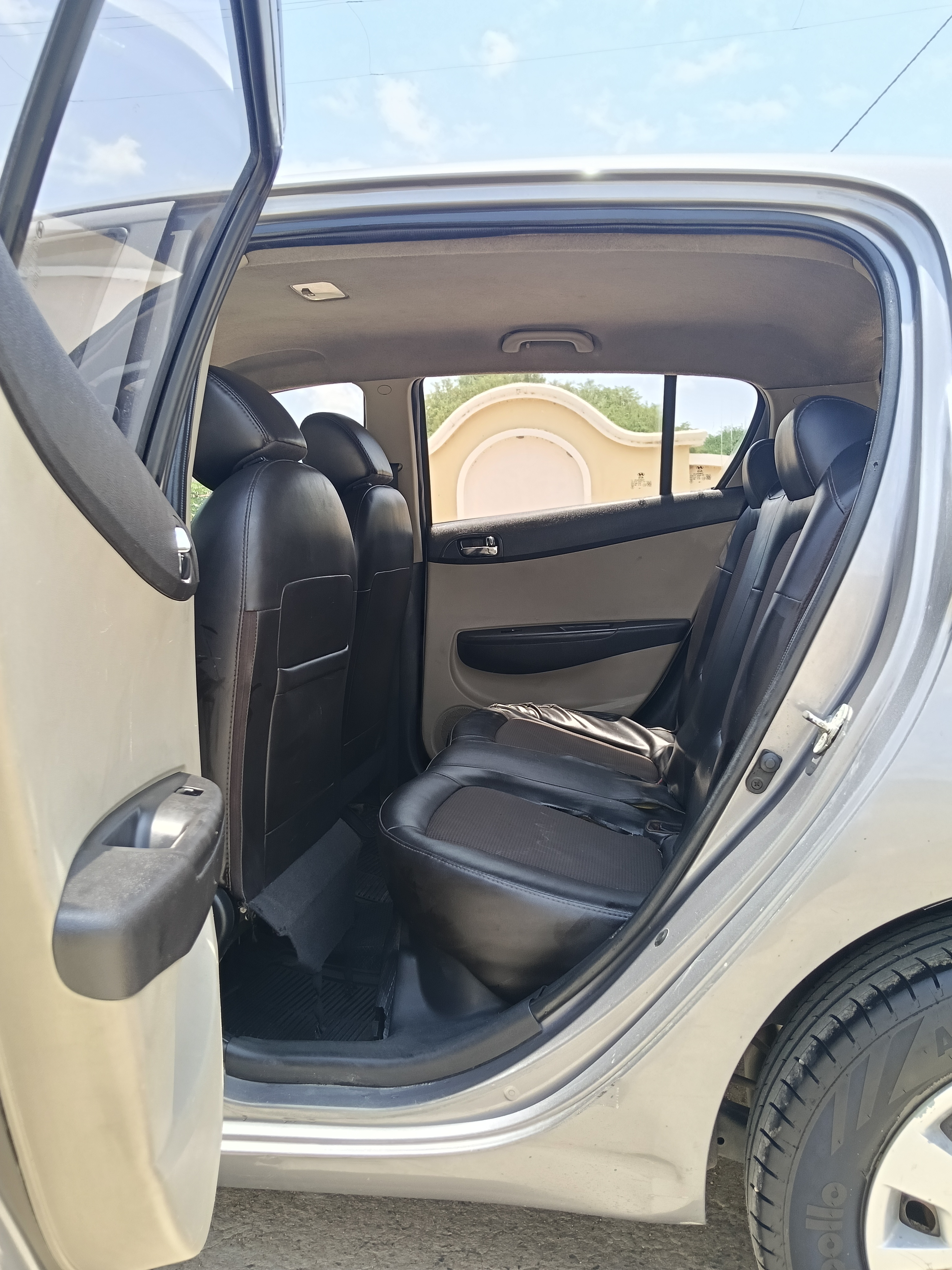 Hyundai i20 - Image 5