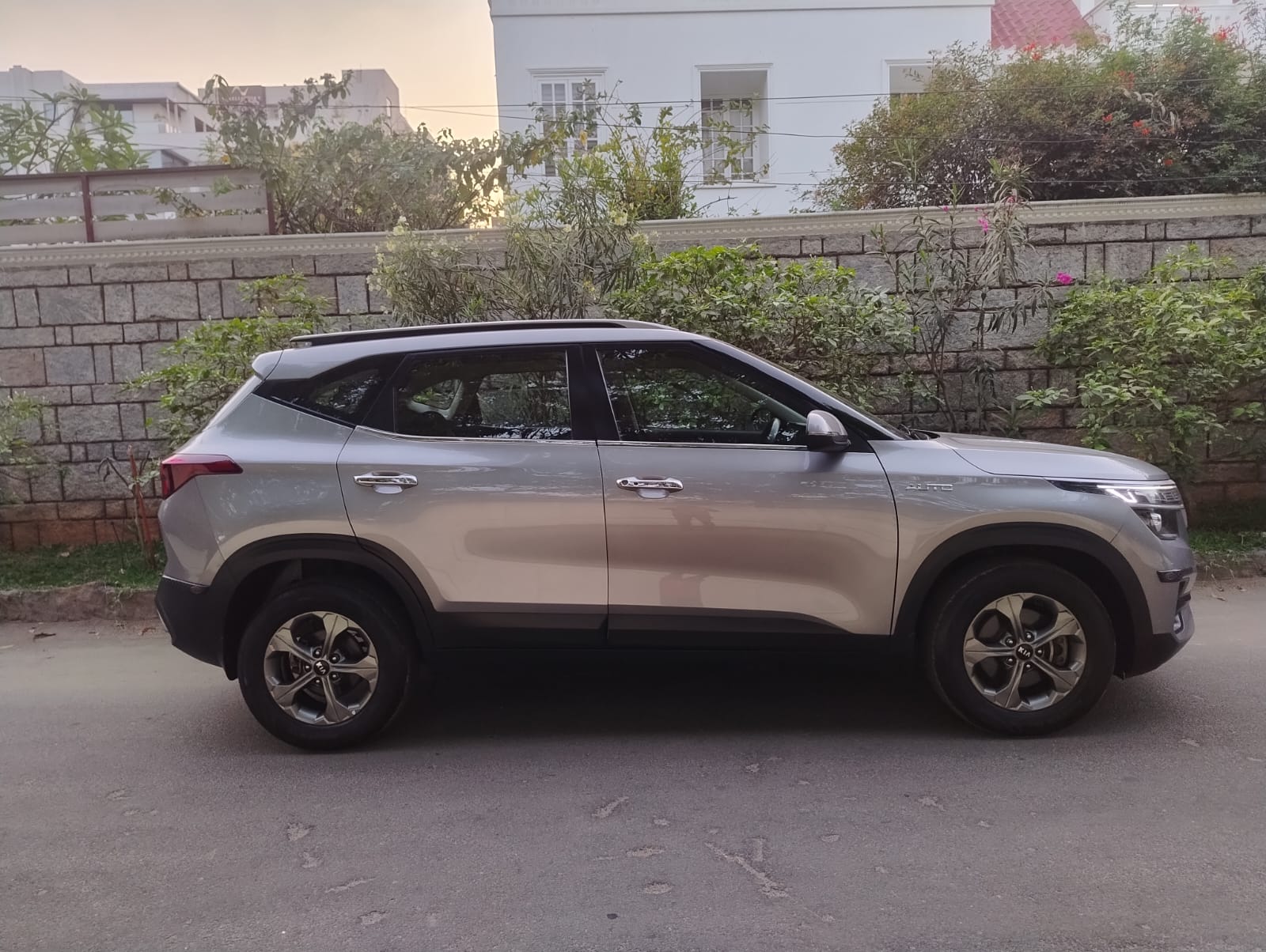Kia Seltos - Image 2