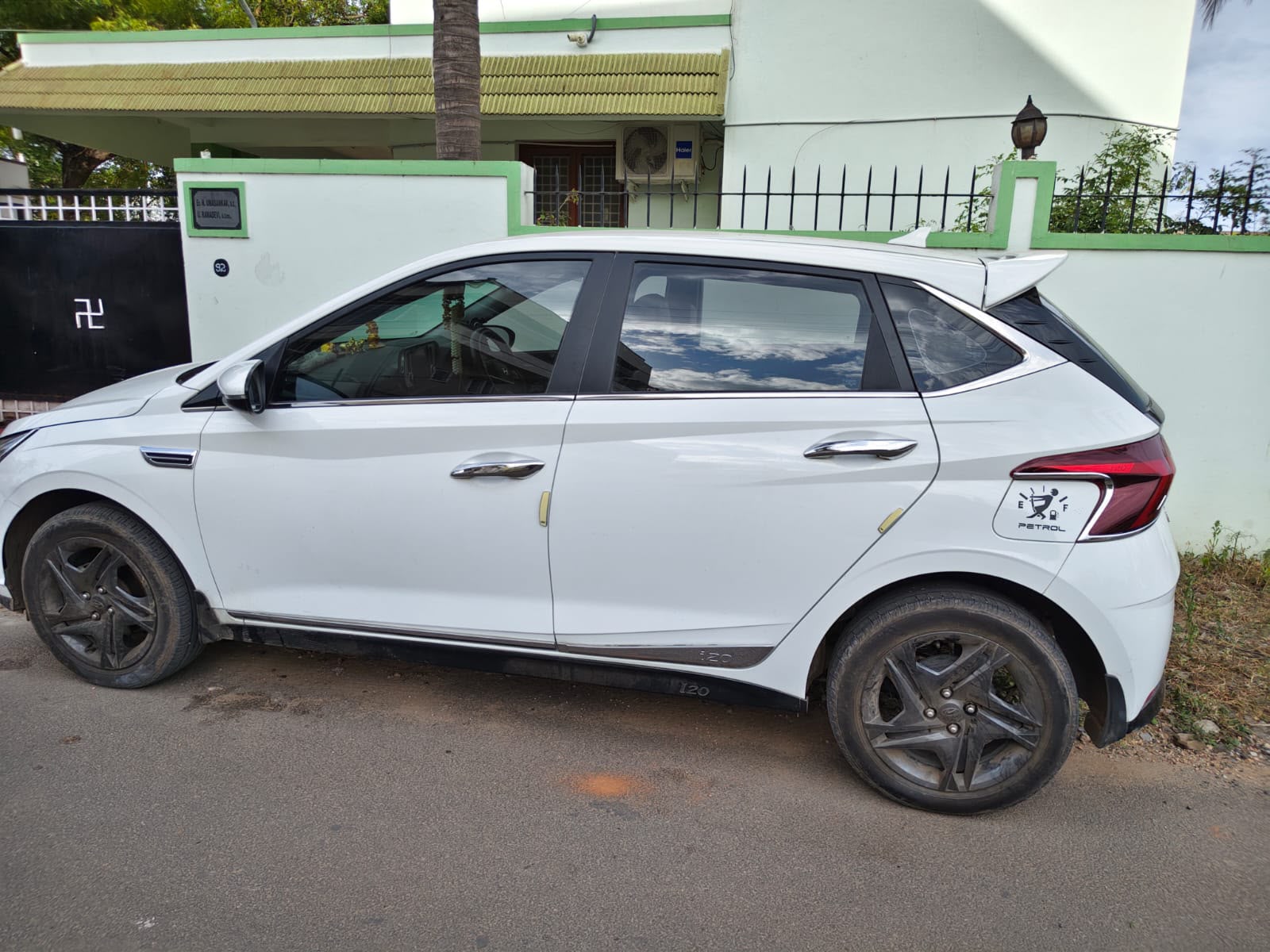 Hyundai i20 - Image 2