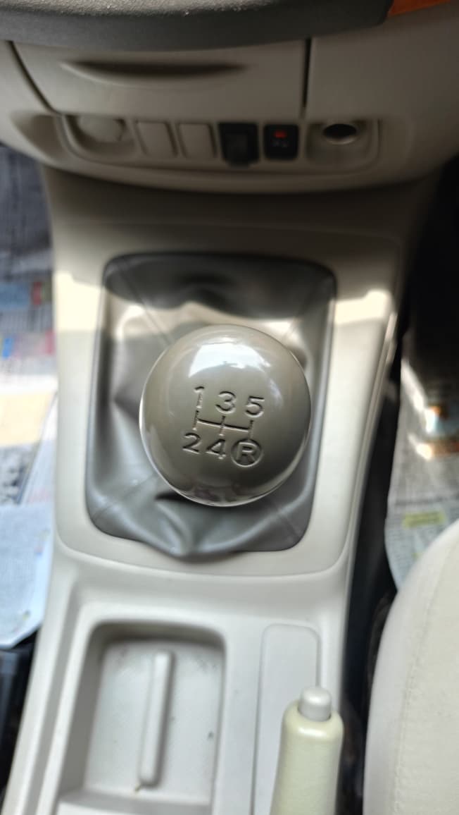 Toyota Innova - Image 13