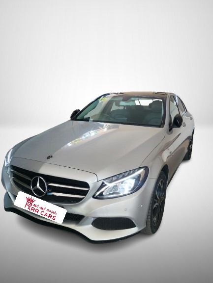 Mercedes Benz c220d - Image 4