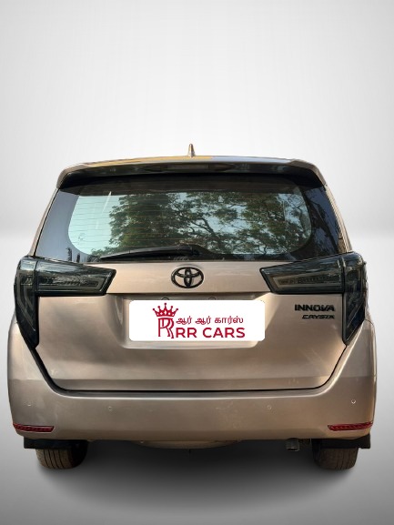 Toyota Innova Crysta - Image 2