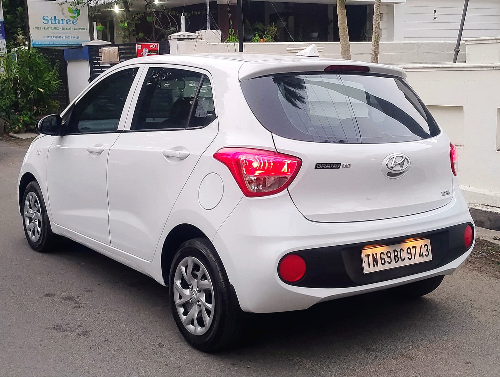 Hyundai Grand I10 - Image 2