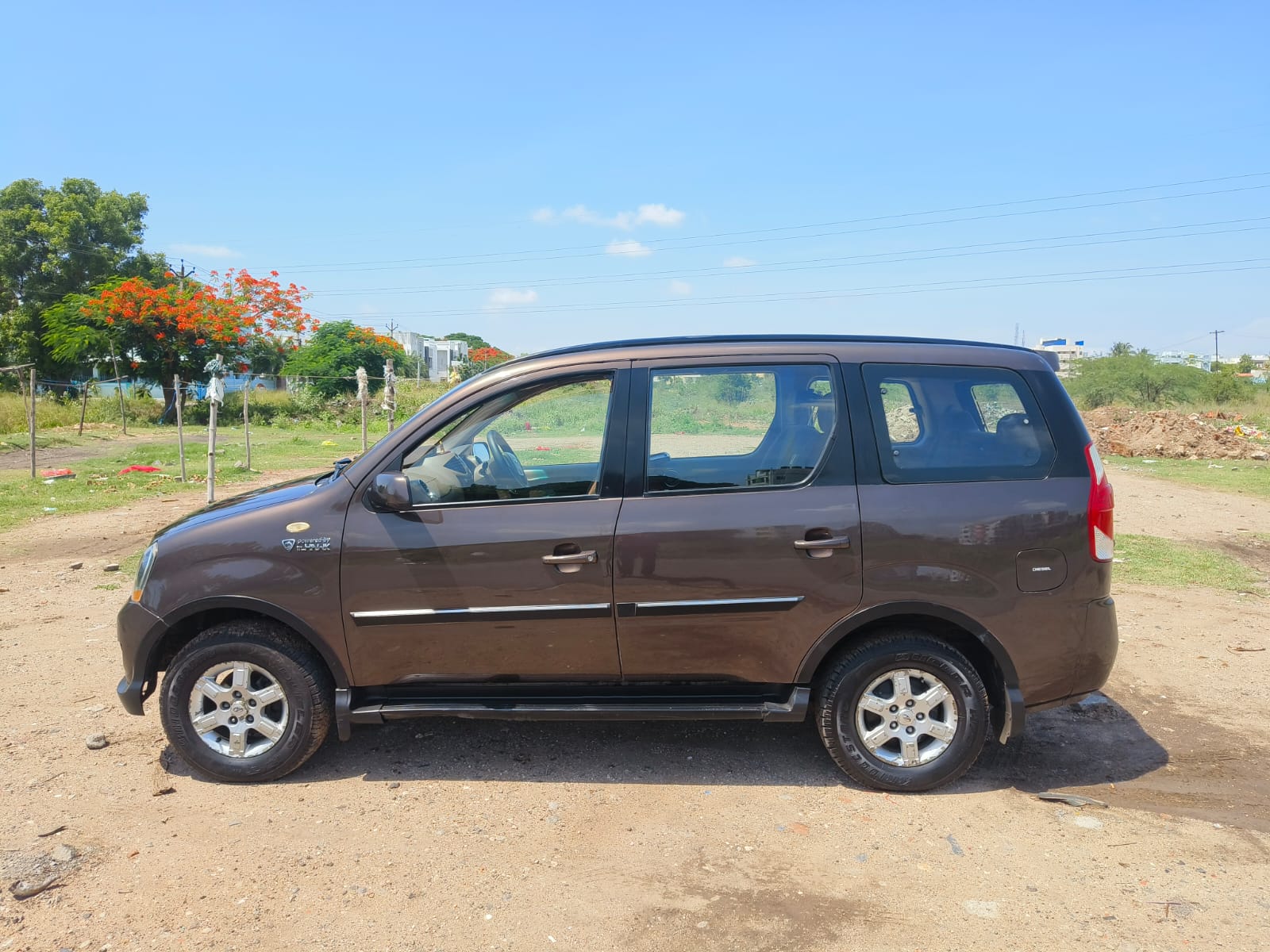 Mahindra Xylo - Image 9