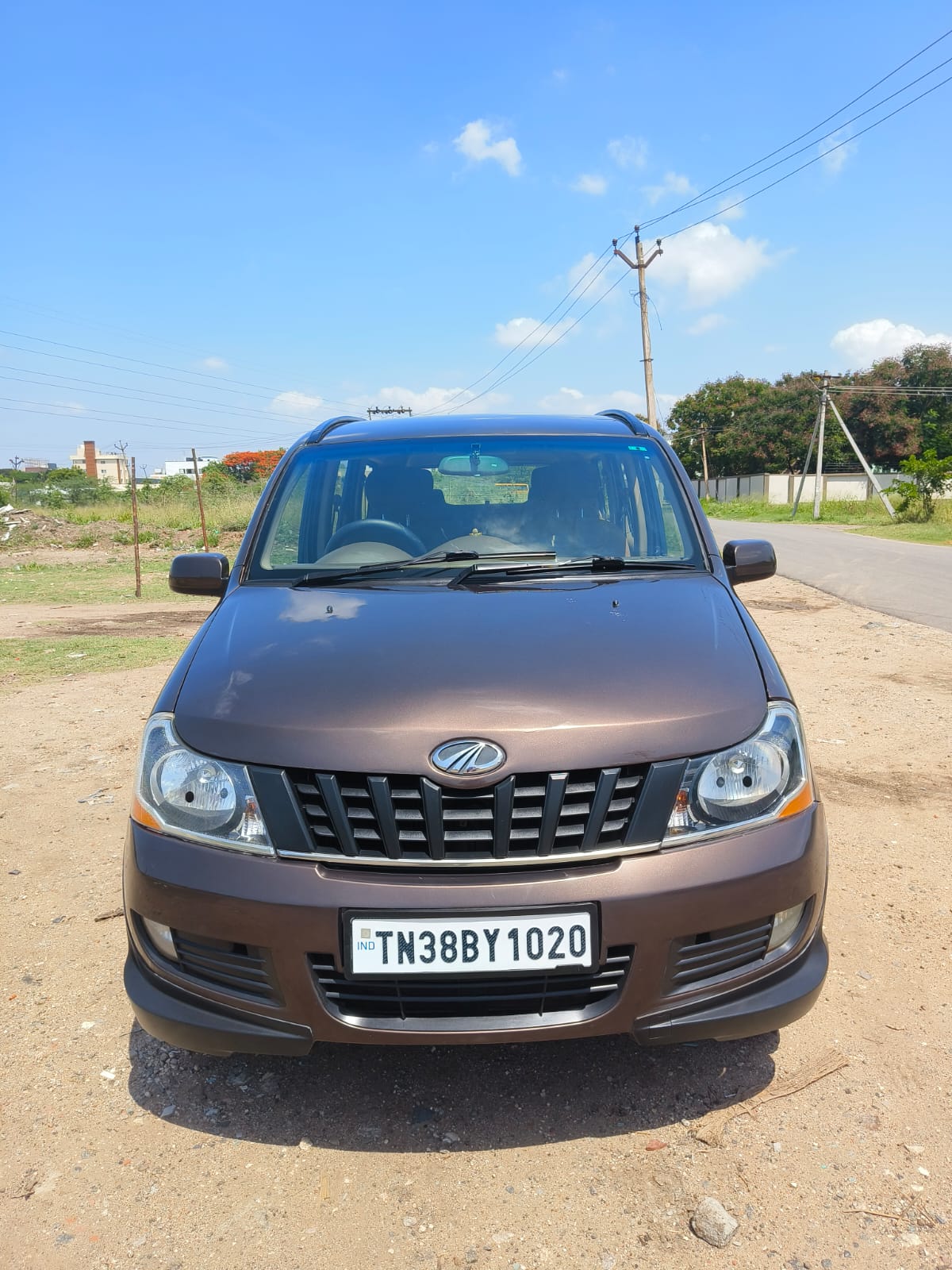 Mahindra Xylo