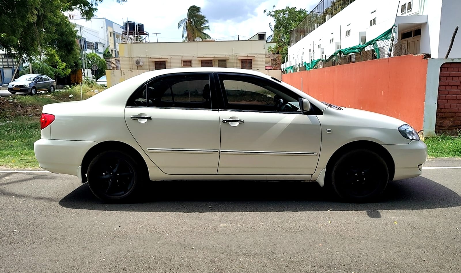Toyota Corolla - Image 3