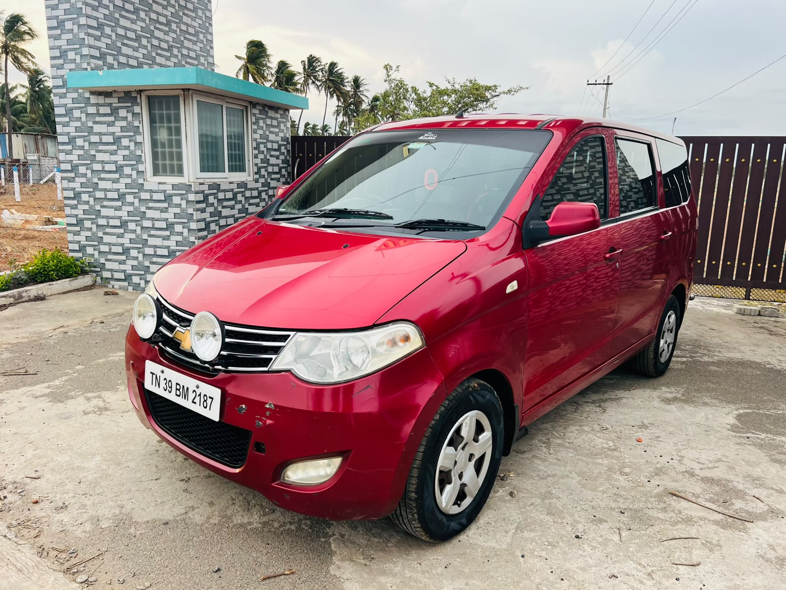 Chevrolet Enjoy - Image 2